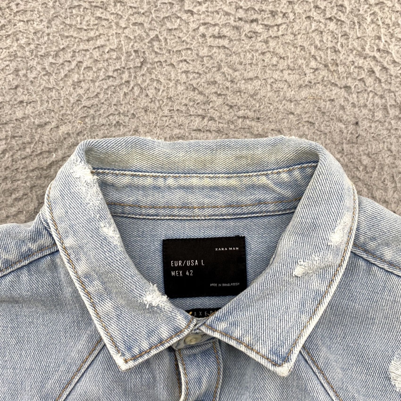 Zara Zara Man Denim Pearl Snap Up Distressed Long Sleeve Regular Fit Shirt L Blue Cotton Denim Button-Up Shirt Mens Regular Fit Mom? Size US L / EU 52-54 / 3 - 2 Thumbnail
