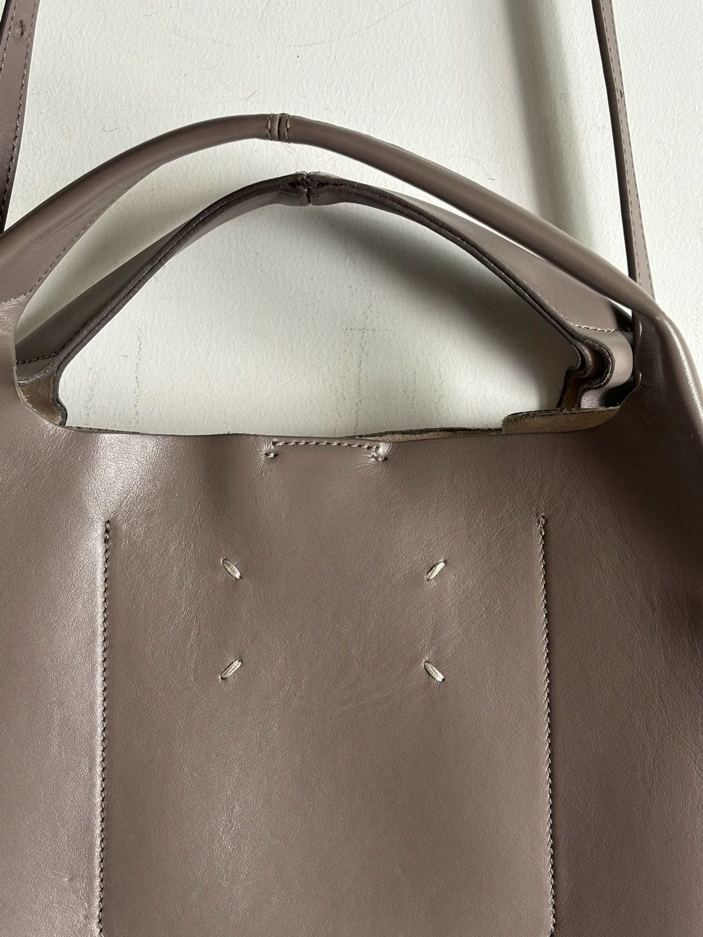 Maison Margiela Maison Margiela FW17 1Piece Elephant Grey Crossbody Bag Size ONE SIZE - 4 Thumbnail