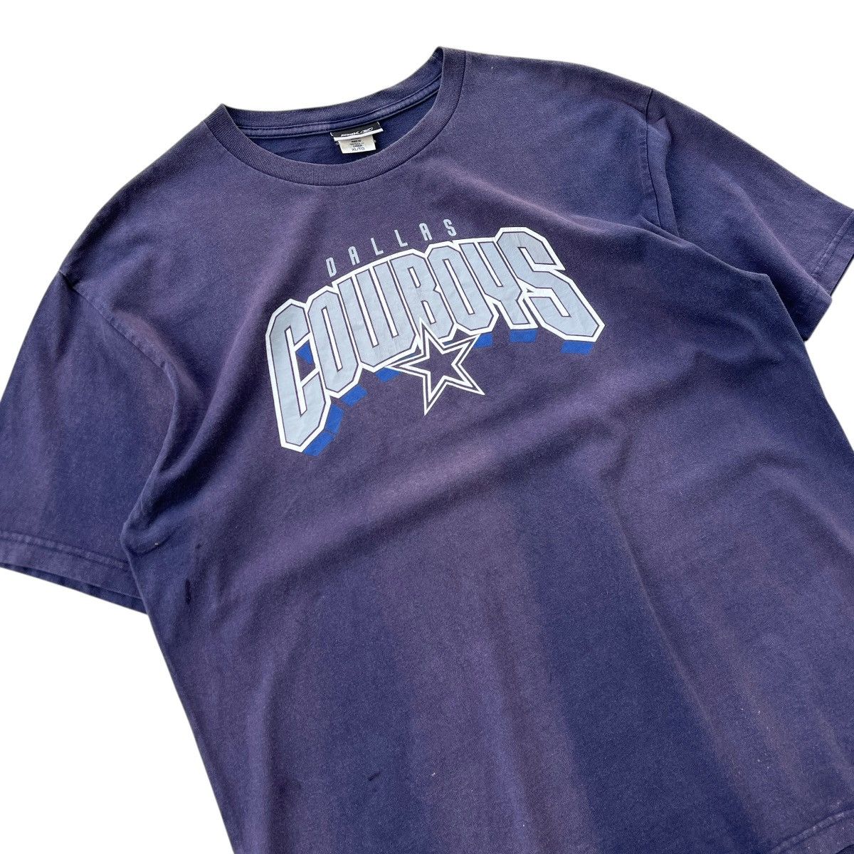 NFL × Vintage Vintage Sun Faded Dallas Cowboys NFL Shirt Size XL Size US XL / EU 56 / 4 - 3 Thumbnail