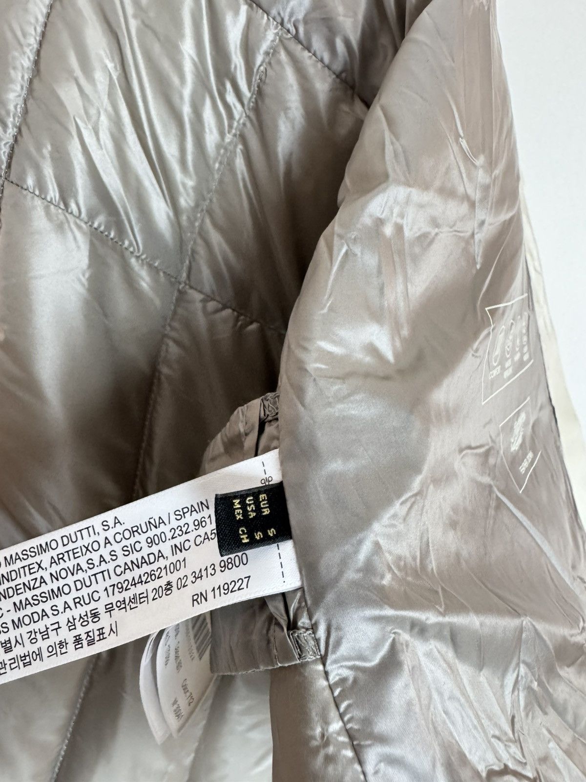 Massimo Dutti Massimo Dutti Puffer Jacket Micro Down White JKT Womens Size S / US 4 / IT 40 - 11 Thumbnail