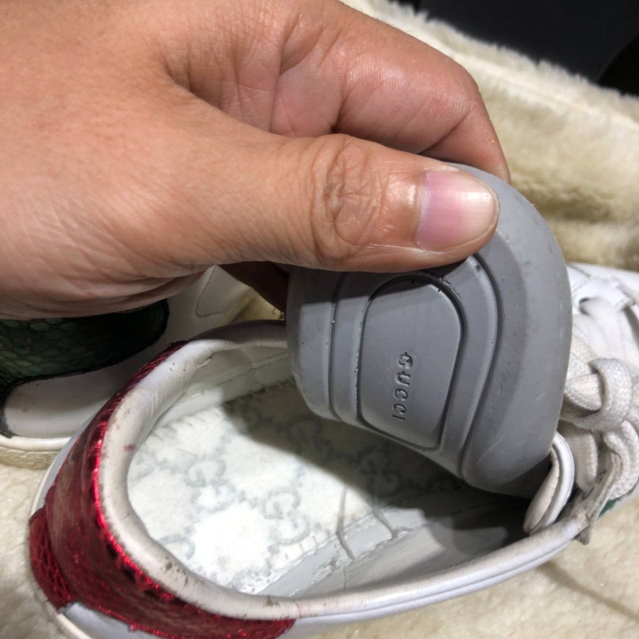 Gucci Gucci Ace Heart Low top sneakers Size US 6 / IT 36 - 12 Thumbnail