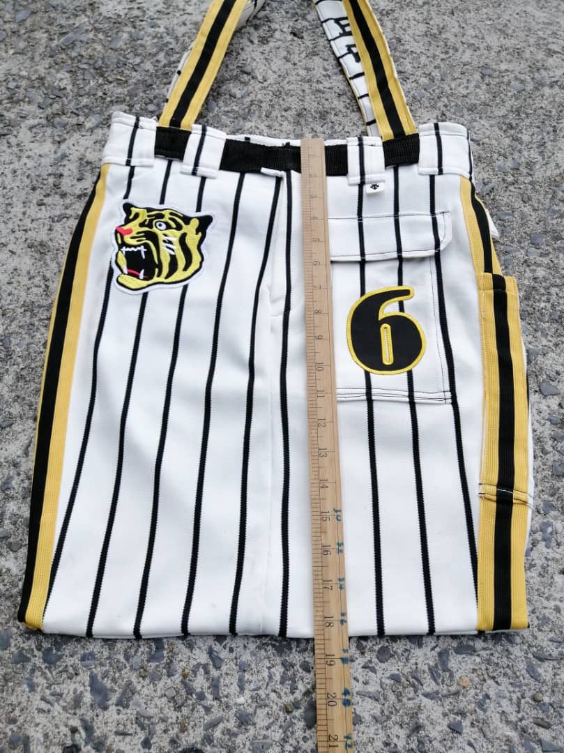 Descente × Handmade × Japanese Brand Hanshin Tiger Japan Baseball Handmade Tote Bag Size ONE SIZE - 7 Thumbnail