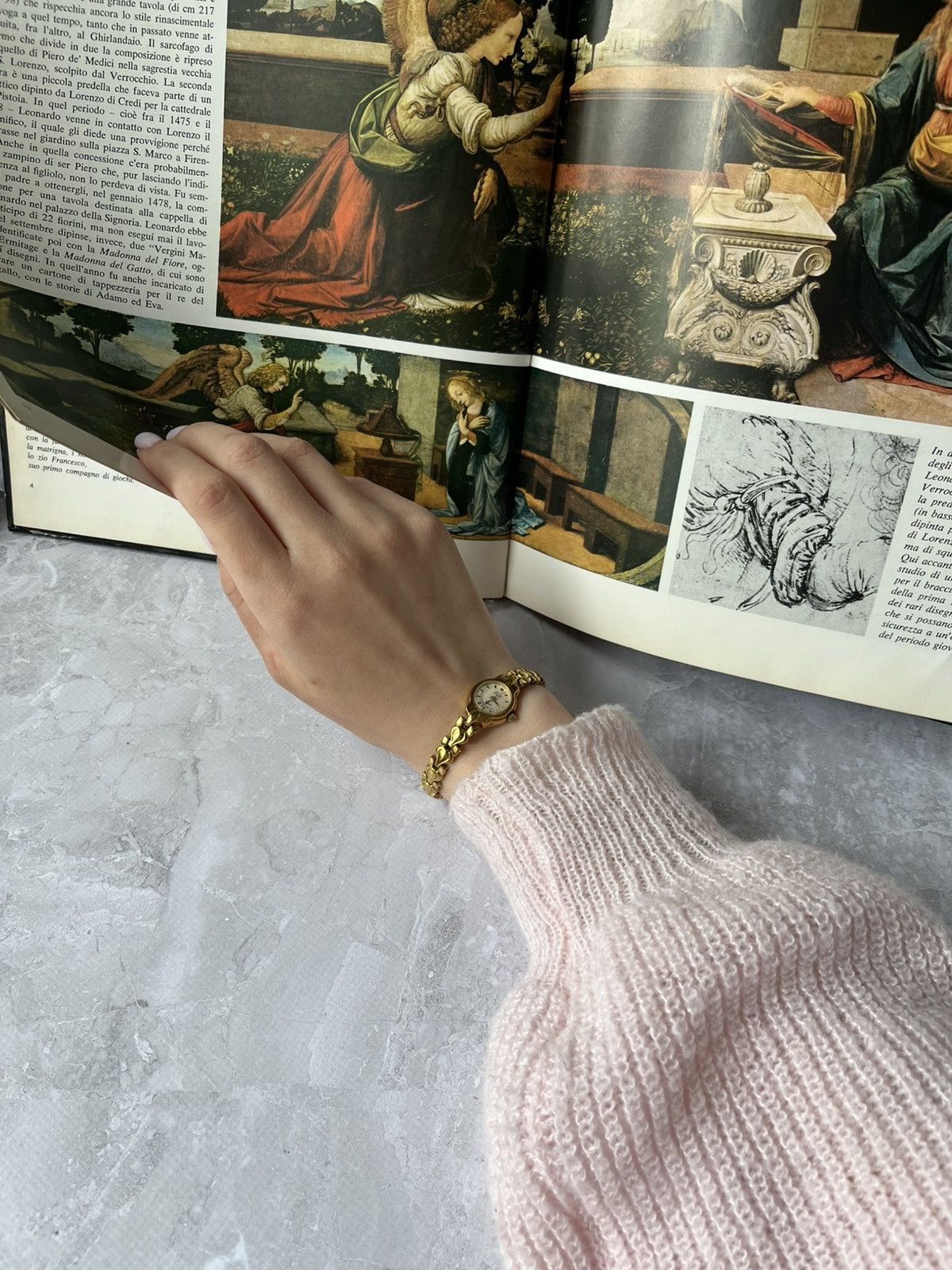 Jewelry Vintage Luch Women’s USSR Watch with Gold Bracelet Size ONE SIZE - 8 Thumbnail