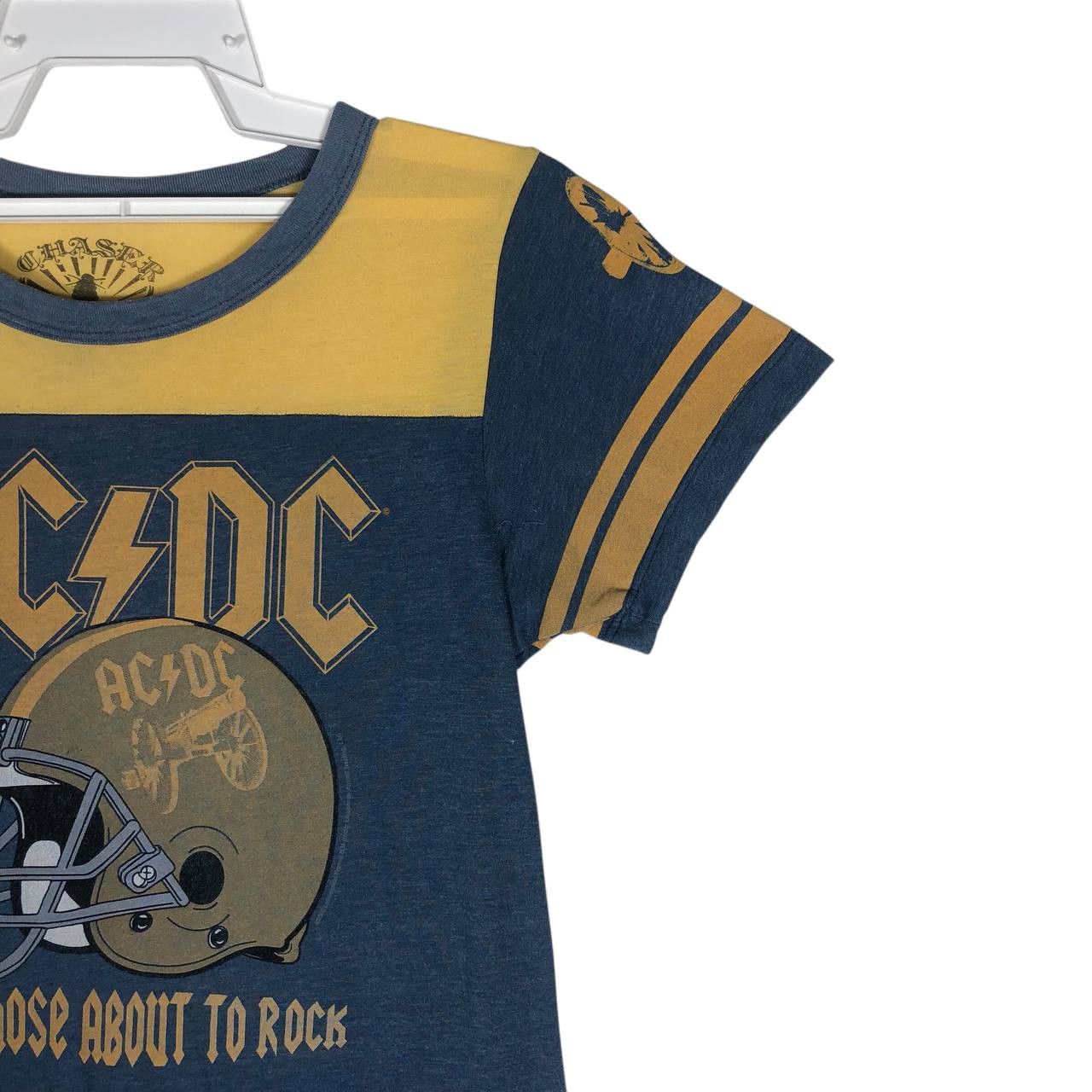 AC/DC Vintage Chaser AC/DC Men T-Shirt Size US L / EU 52-54 / 3 - 4 Thumbnail
