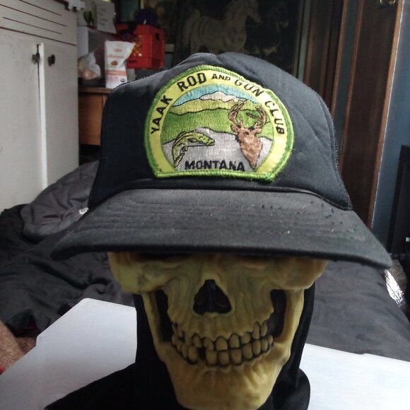 Vintage Yaak Rod & Gun Club Patch Snap Trucker Hat Cap Size ONE SIZE - 1 Thumbnail