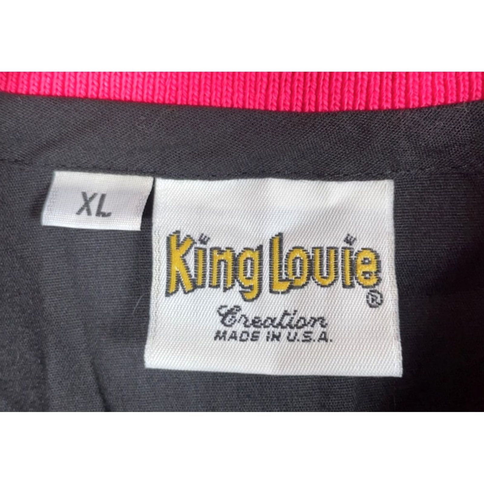 Vintage King Louie Shirt Men XL Black Pink Camp Collar 70s Vintage Chainstitch Top Dog Button-Up Short Sleeve Embroidered Bowling Shirt Size US XL / EU 56 / 4 - 3 Thumbnail