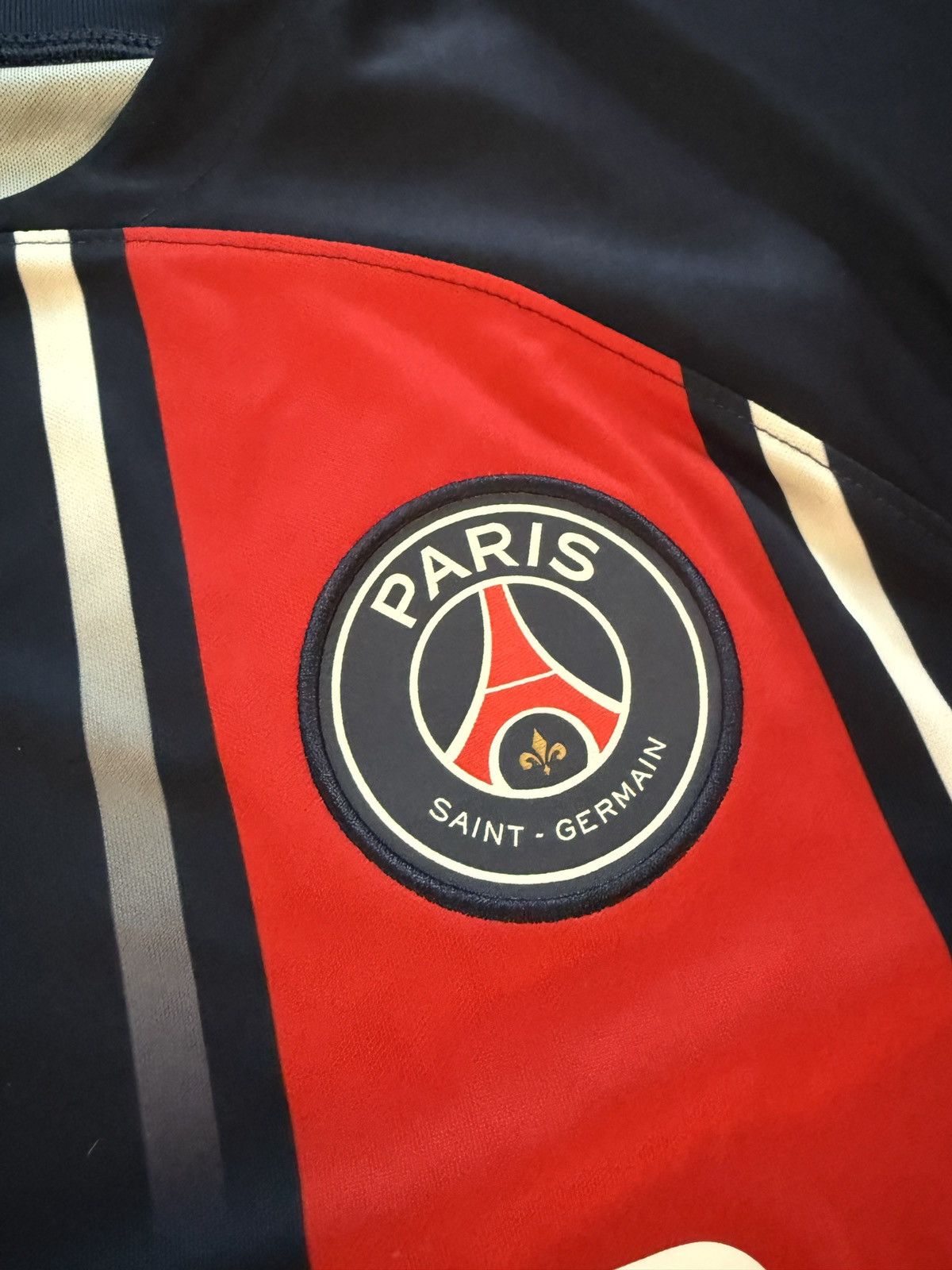 Nike Nike PSG Soccer Jersey Size US L / EU 52-54 / 3 - 3 Thumbnail