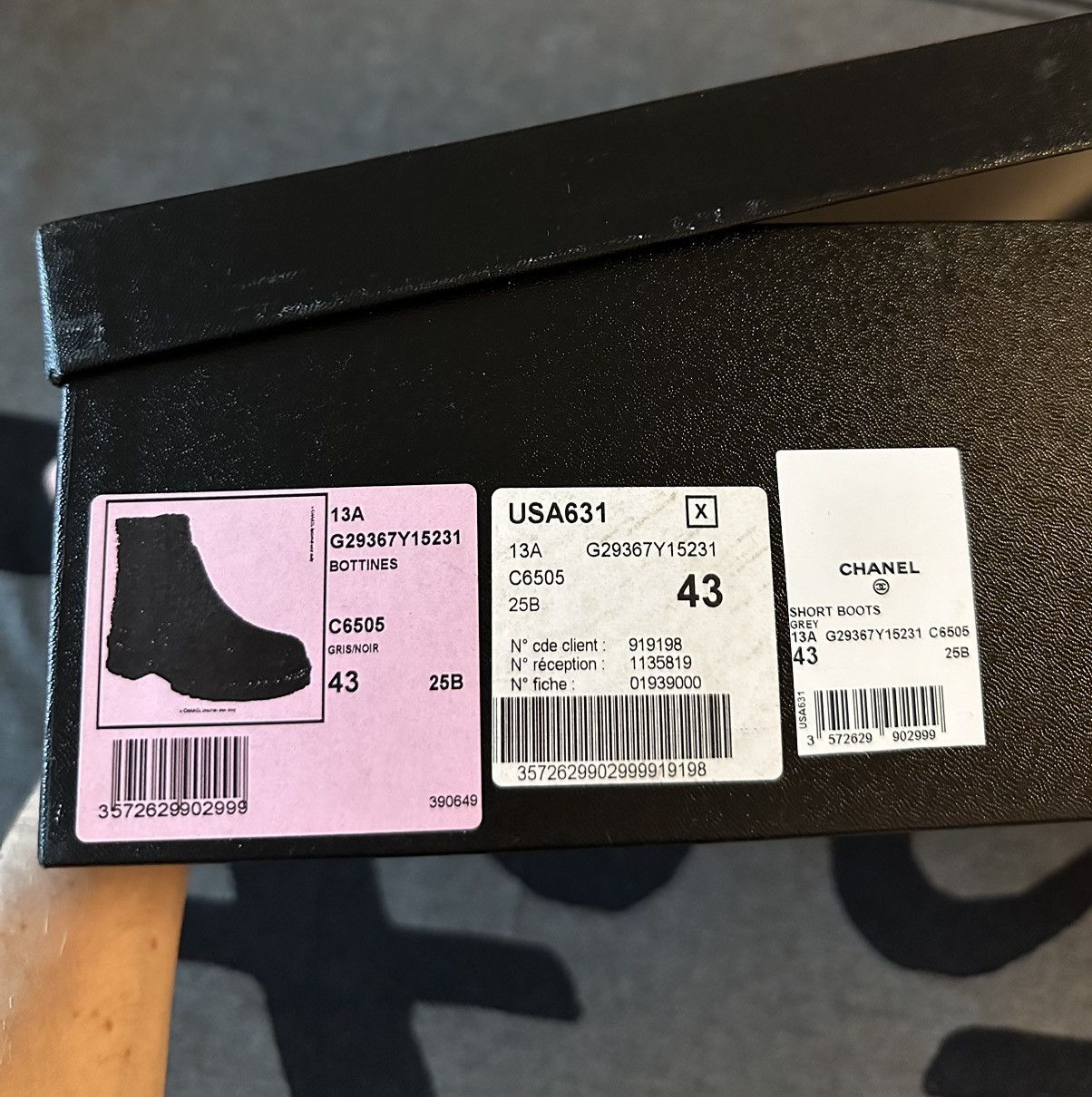 Chanel Chanel Men’s Boots Limited Size US 10 / EU 43 - 16 Thumbnail