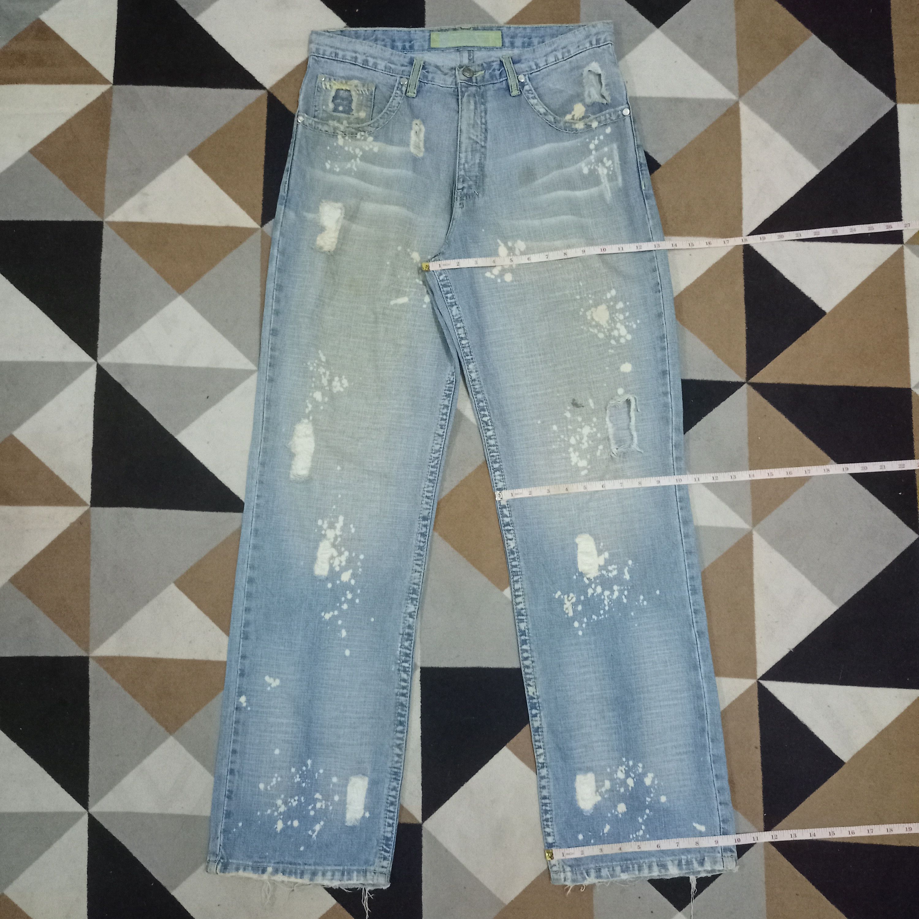 Japanese Brand Vintage Japanese Brand Ripped Painted Splatters Baggy Jeans Size US 34 / EU 50 - 10 Thumbnail