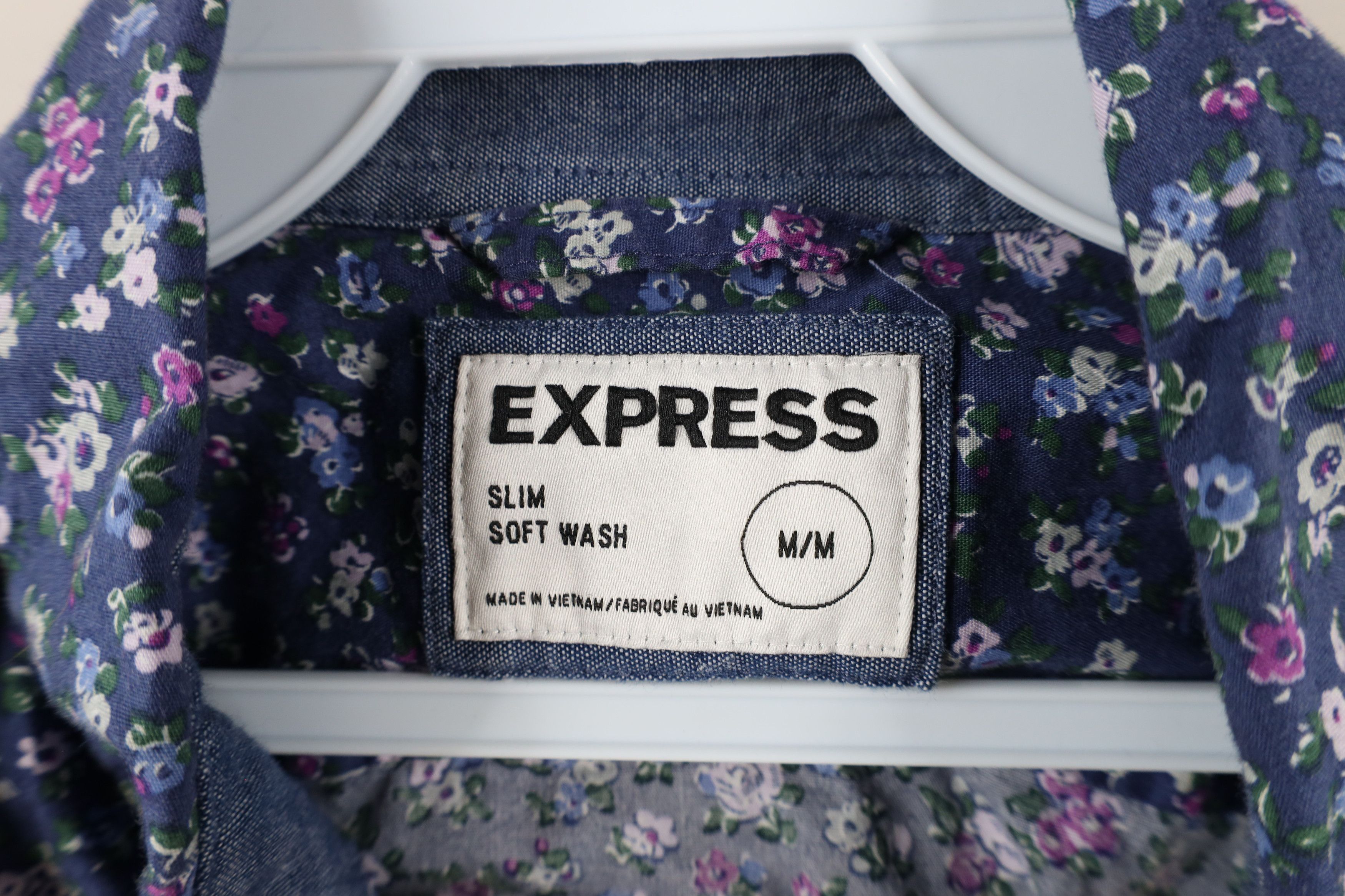 Express × Vintage Express Soft Wash Flower All Over Print Button Down Shirt Size US M / EU 48-50 / 2 - 8 Thumbnail
