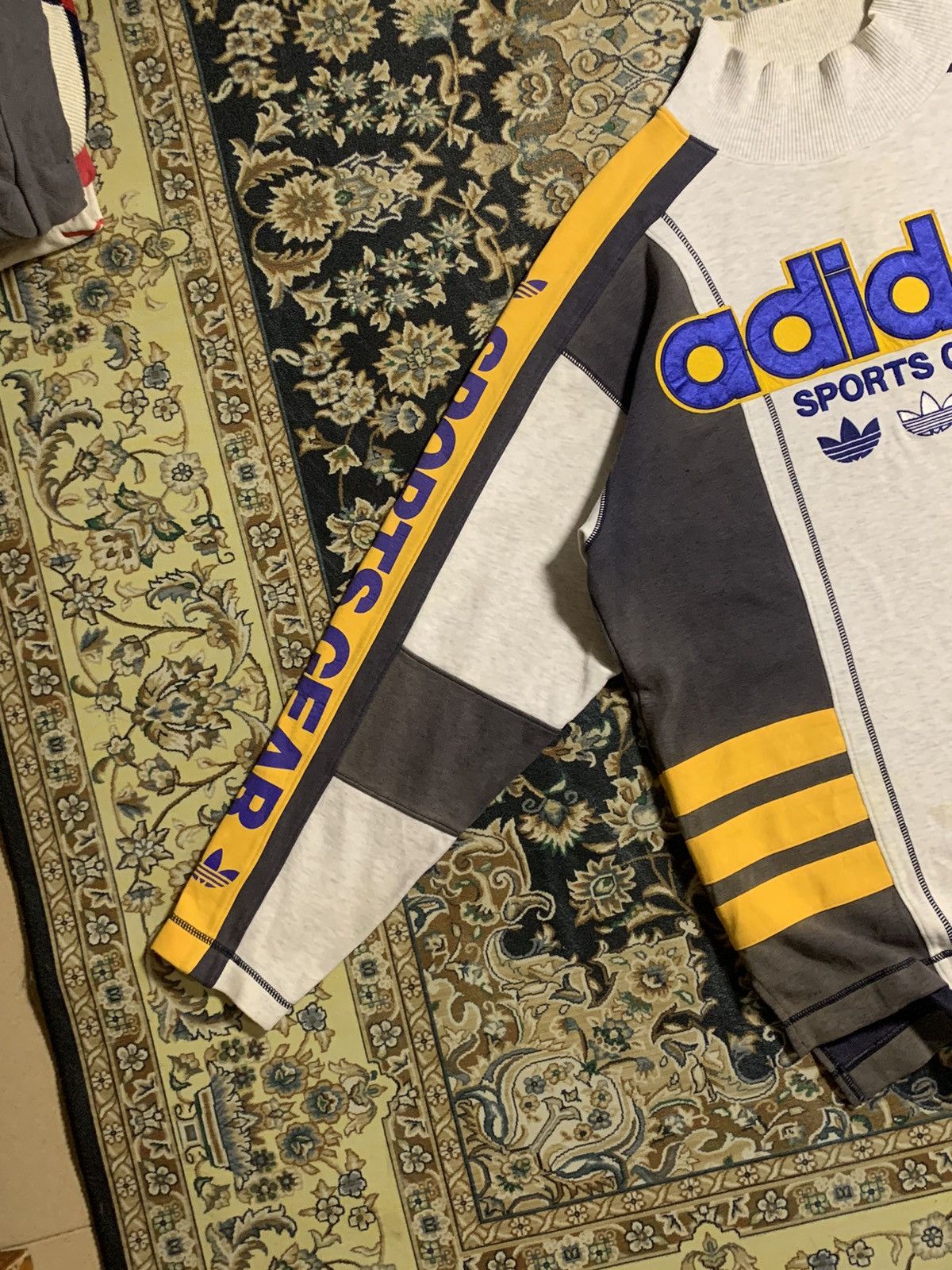 Adidas Rare Design Vintage Adidas Trefoil Size US L / EU 52-54 / 3 - 2 Thumbnail