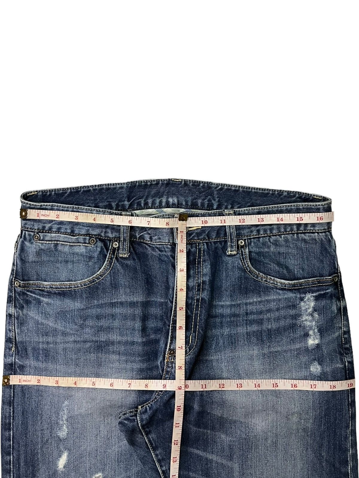 Japanese Brand Vintage Japanese Brand Blue Wash Distressed Loose Jeans Size US 33 - 11 Thumbnail
