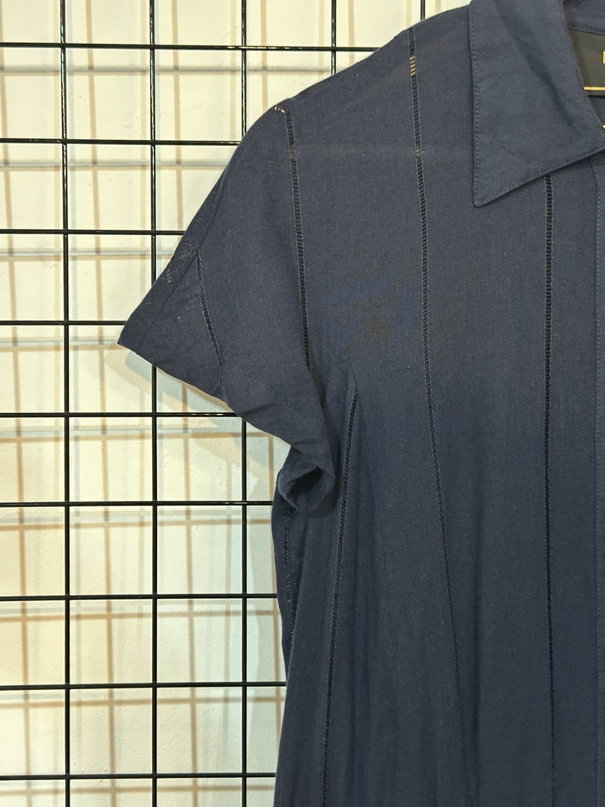 Fendi Fendi shirt dress is a structured dark blue. Size L / US 10 / IT 46 - 10 Thumbnail