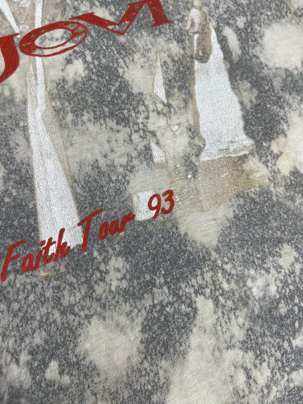 Vintage Vintage Bon Jovi Keep The Faith Tour 93 T-Shirt Size XXL Size US XXL / EU 58 / 5 - 4 Thumbnail