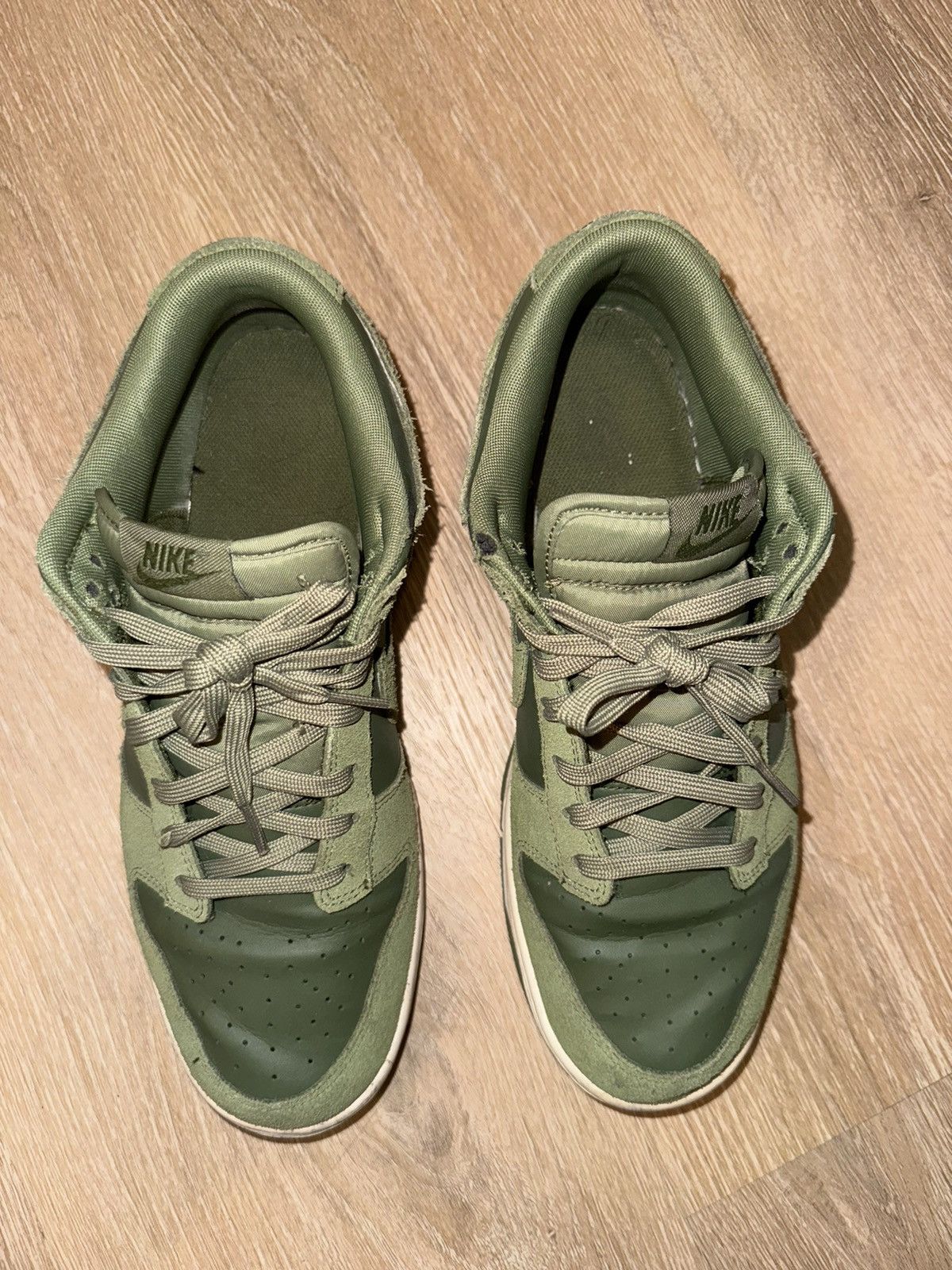 Nike Nike Dunk Low Palm Green 2017 sz 11 904234-300 Size US 11 / EU 44 - 3 Thumbnail