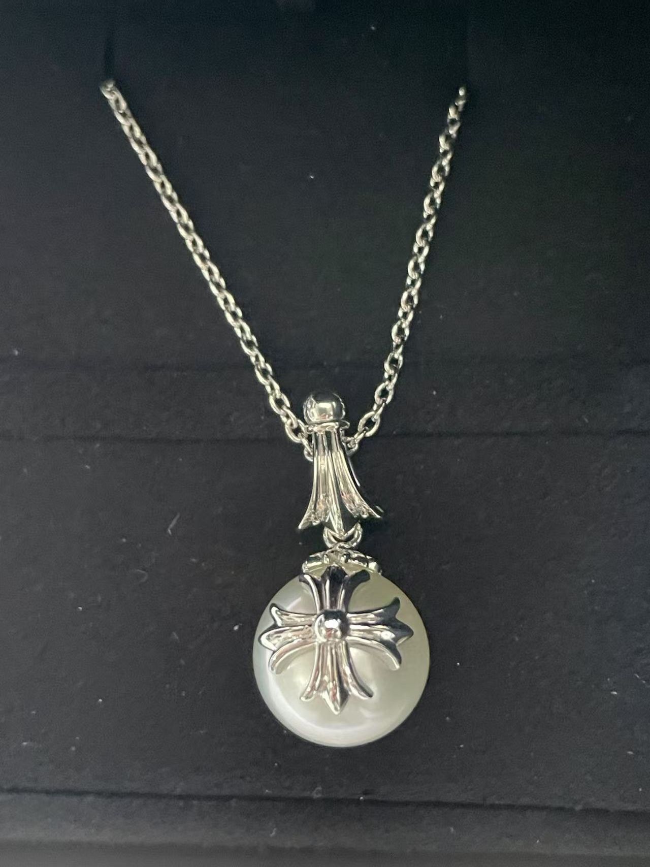 Chrome Hearts Chrome Hearts Mikimoto 18K White Gold Cross Pearl Necklace Size ONE SIZE - 7 Thumbnail