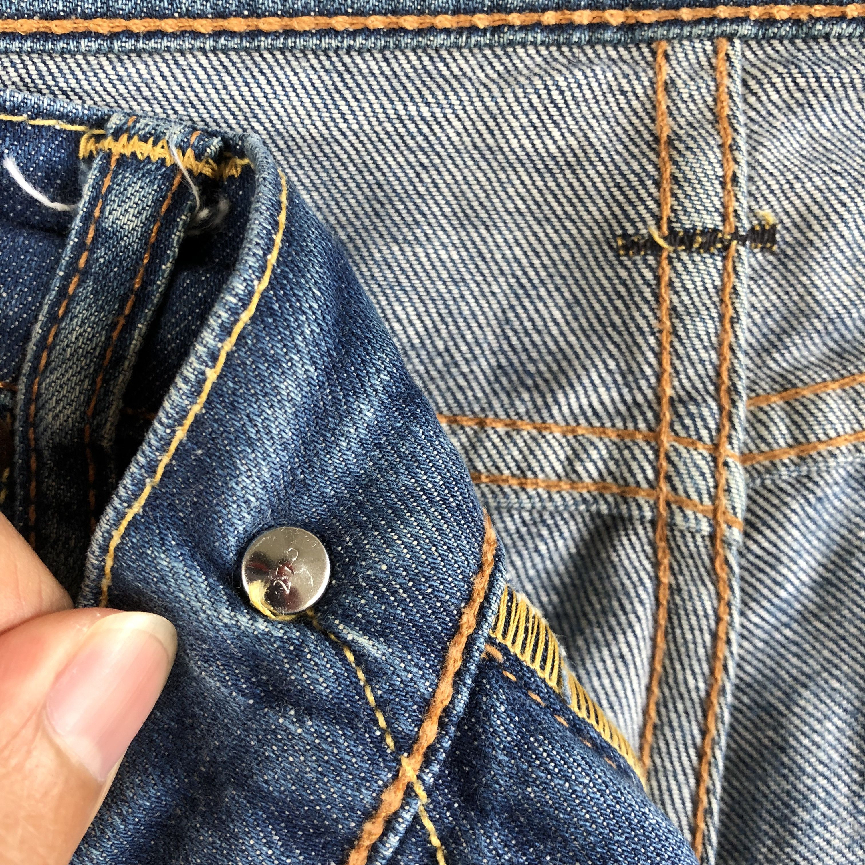 Levi's Vintage Y2K Levis Skinny Jeans Levi's Slim Distressed Denim Size US 34 / EU 50 - 7 Thumbnail