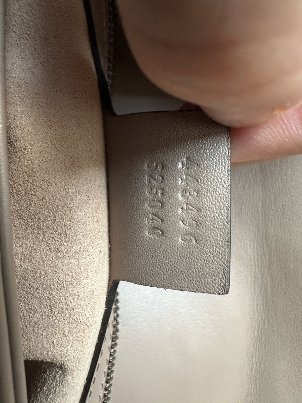 Gucci GUCCI GG Marmont Large Matelassé Shoulder Bag – Taupe Size ONE SIZE - 18 Thumbnail