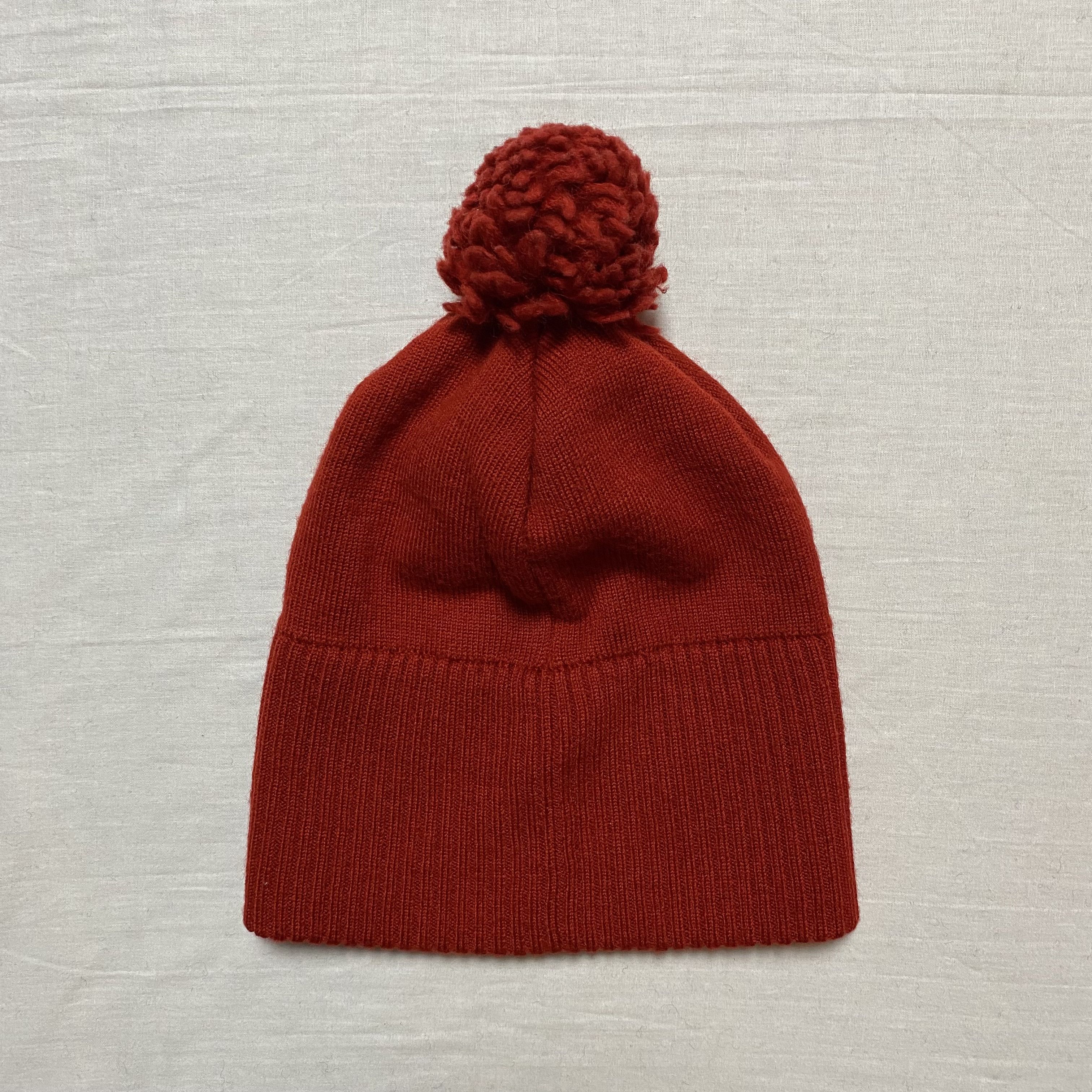 Comme des Garcons × Comme des Garcons Homme Plus × Comme des Garcons SHIRT Comme des Garçons Shirt Red Knit Cap Size ONE SIZE - 2 Thumbnail