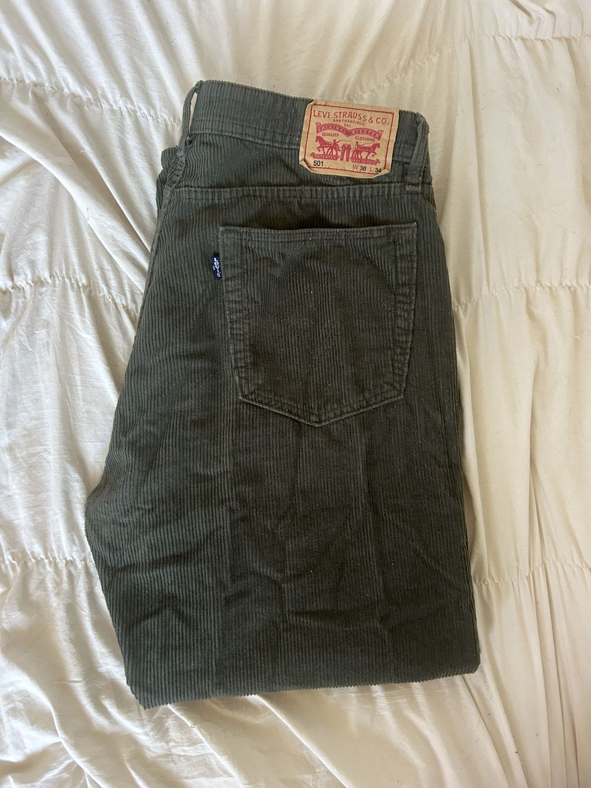 Levi's Vintage Clothing Dark green corduroy Size US 34 / EU 50 - 1 Thumbnail
