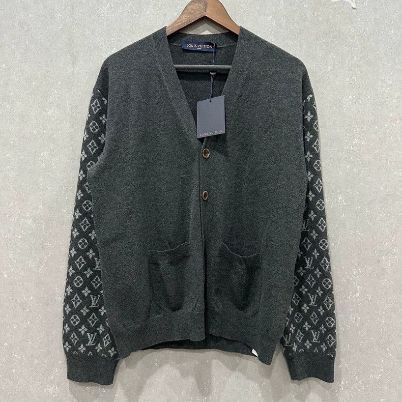 Louis Vuitton Louis Vuitton Gray Monogram Cardigan Size US M / EU 48-50 / 2 - 1 Thumbnail