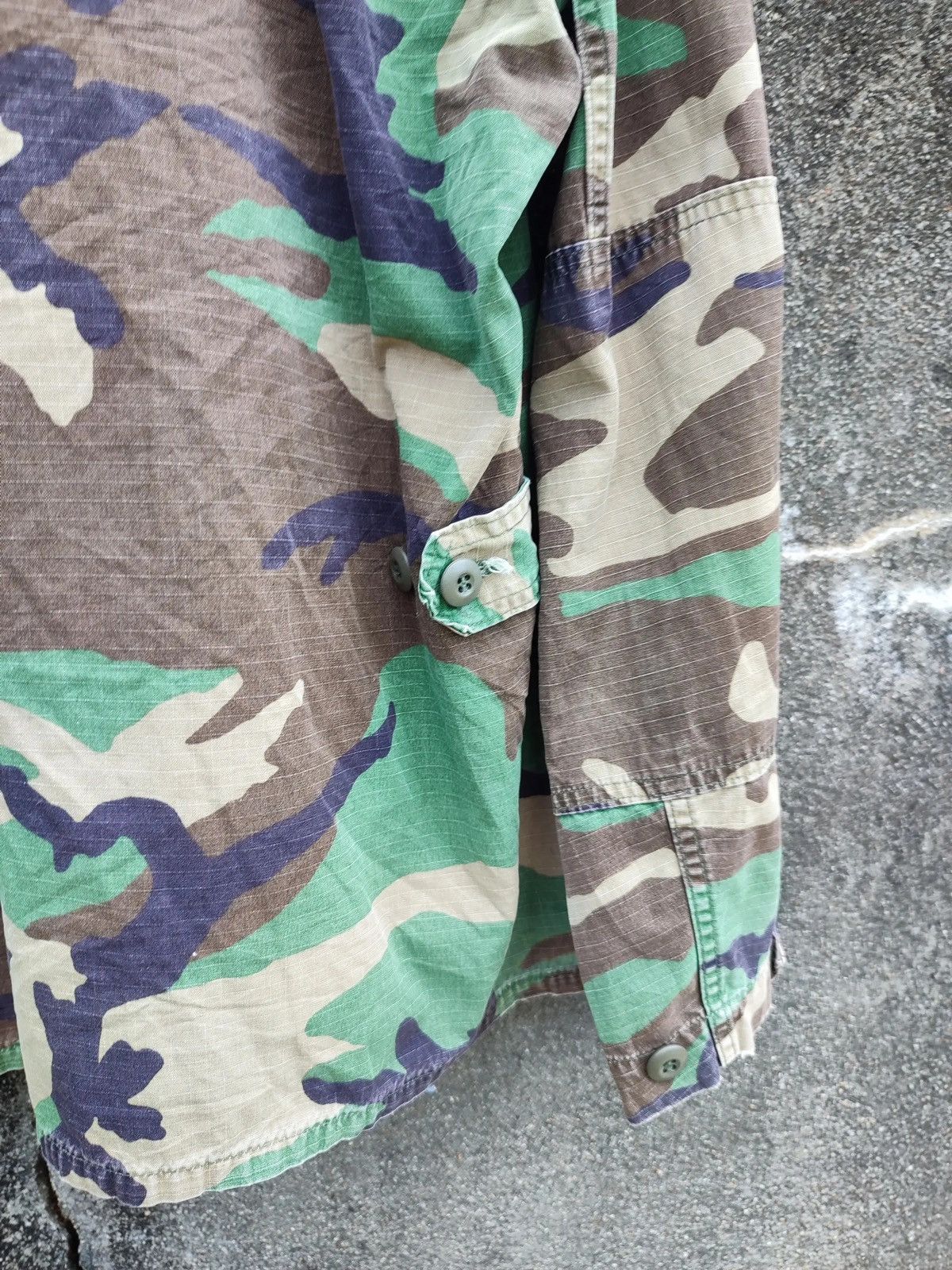 Vintage Vintage U.S. Army Woodland Camouflage BDU Jacket (1986) Size US L / EU 52-54 / 3 - 13 Thumbnail