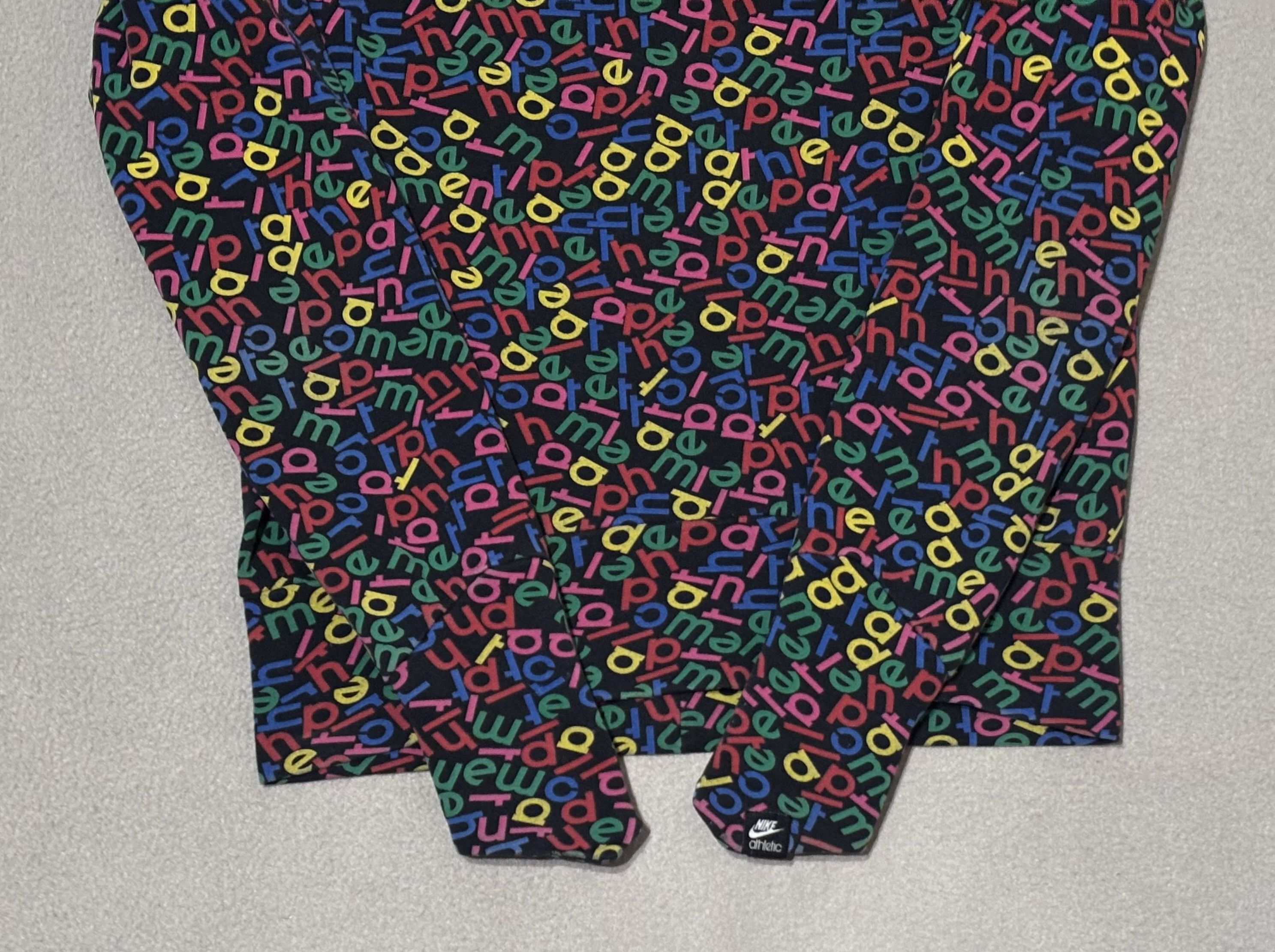 Nike Nike Alphabet scarf sweatshirt size. XS Size XS / US 0-2 / IT 36-38 - 5 Thumbnail