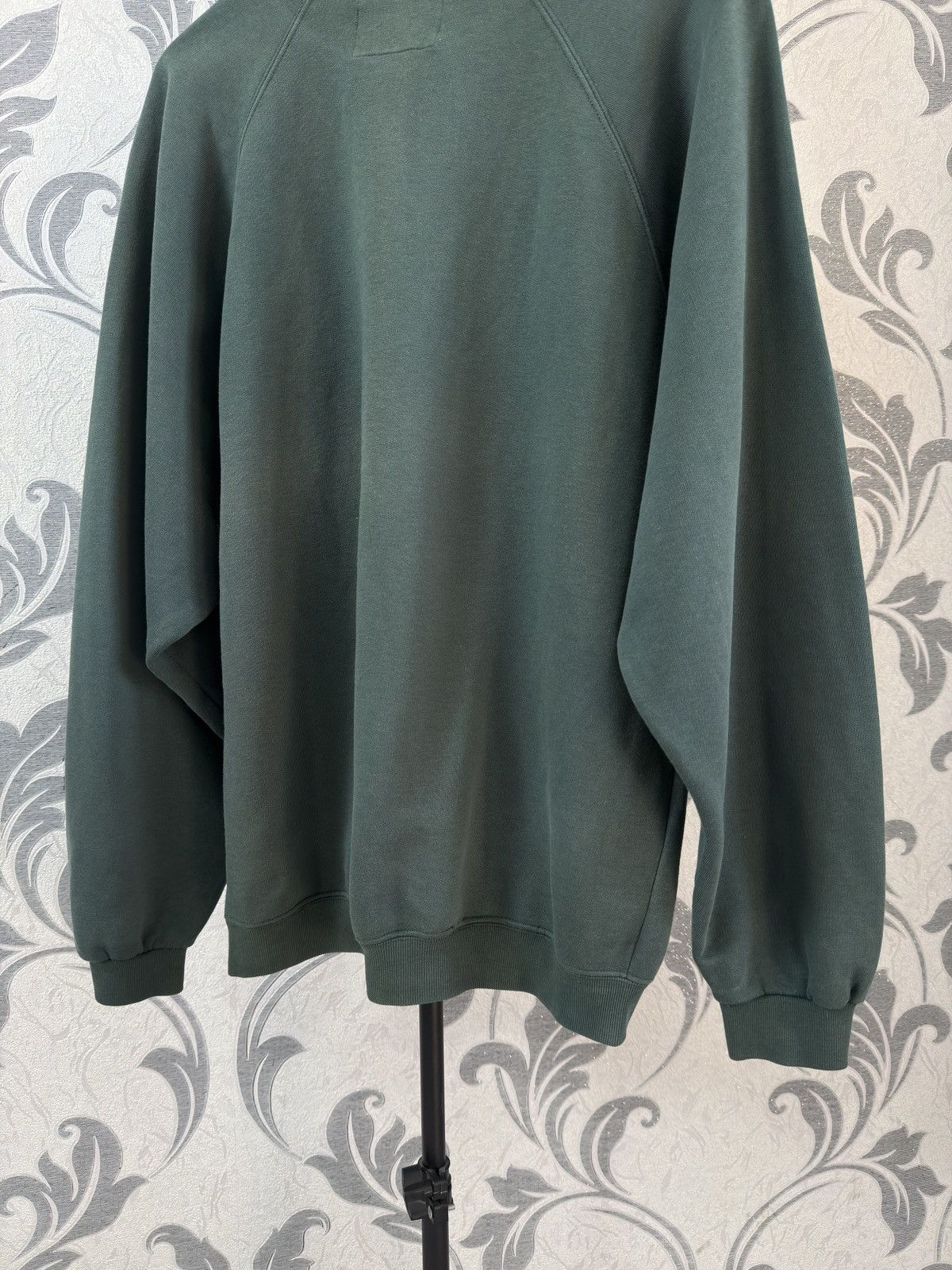Levi's LEVI'S VINTAGE MADE IN USA SWEATSHIRT BIG LOGO 90s Size US L / EU 52-54 / 3 - 13 Thumbnail
