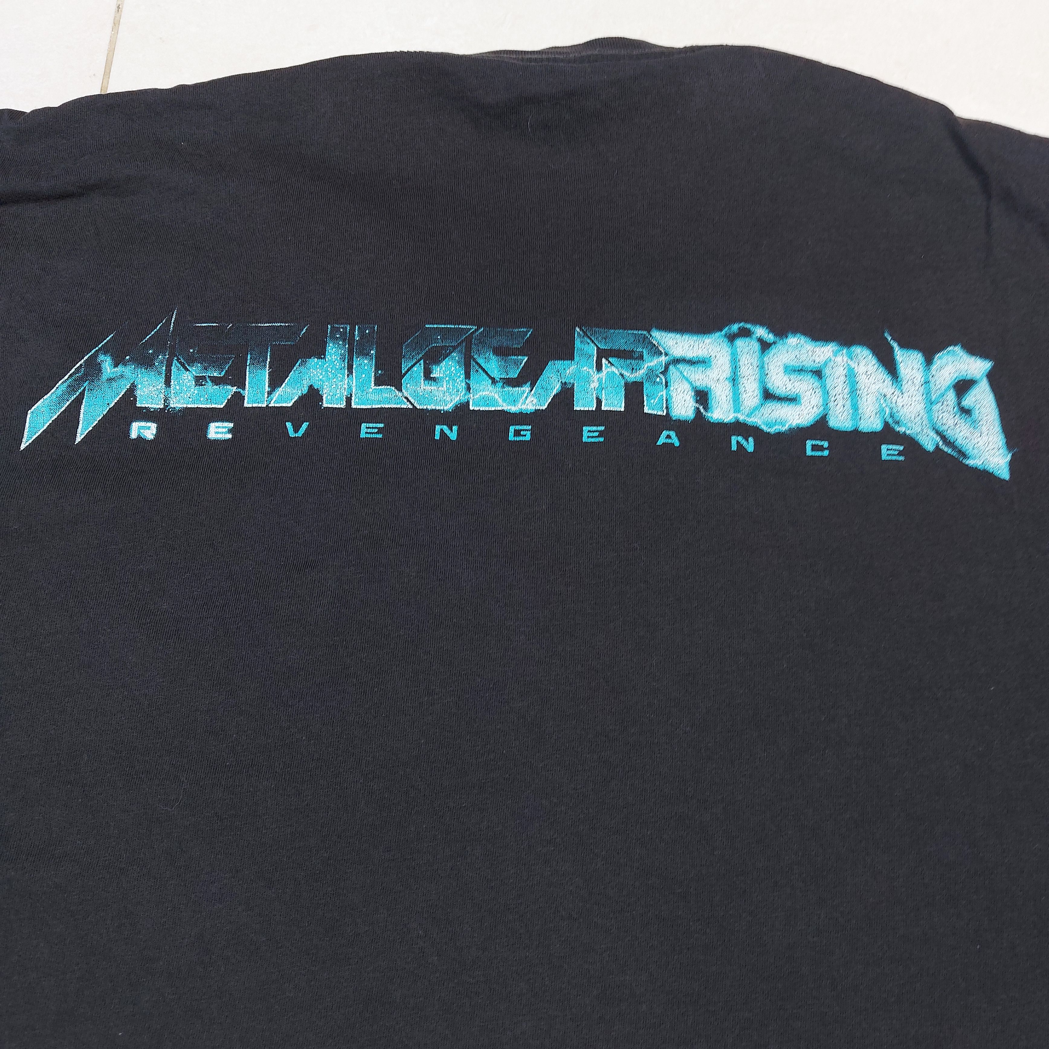 Playstation 2013 Metal Gear Rising Revengeance Raiden Konami TEE Size US XL / EU 56 / 4 - 7 Thumbnail