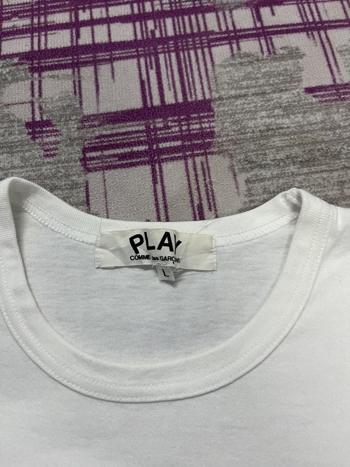 Comme des Garcons VINTAGE PLAY COMME DES GARCONS TEE VERY RARE Size US L / EU 52-54 / 3 - 3 Thumbnail
