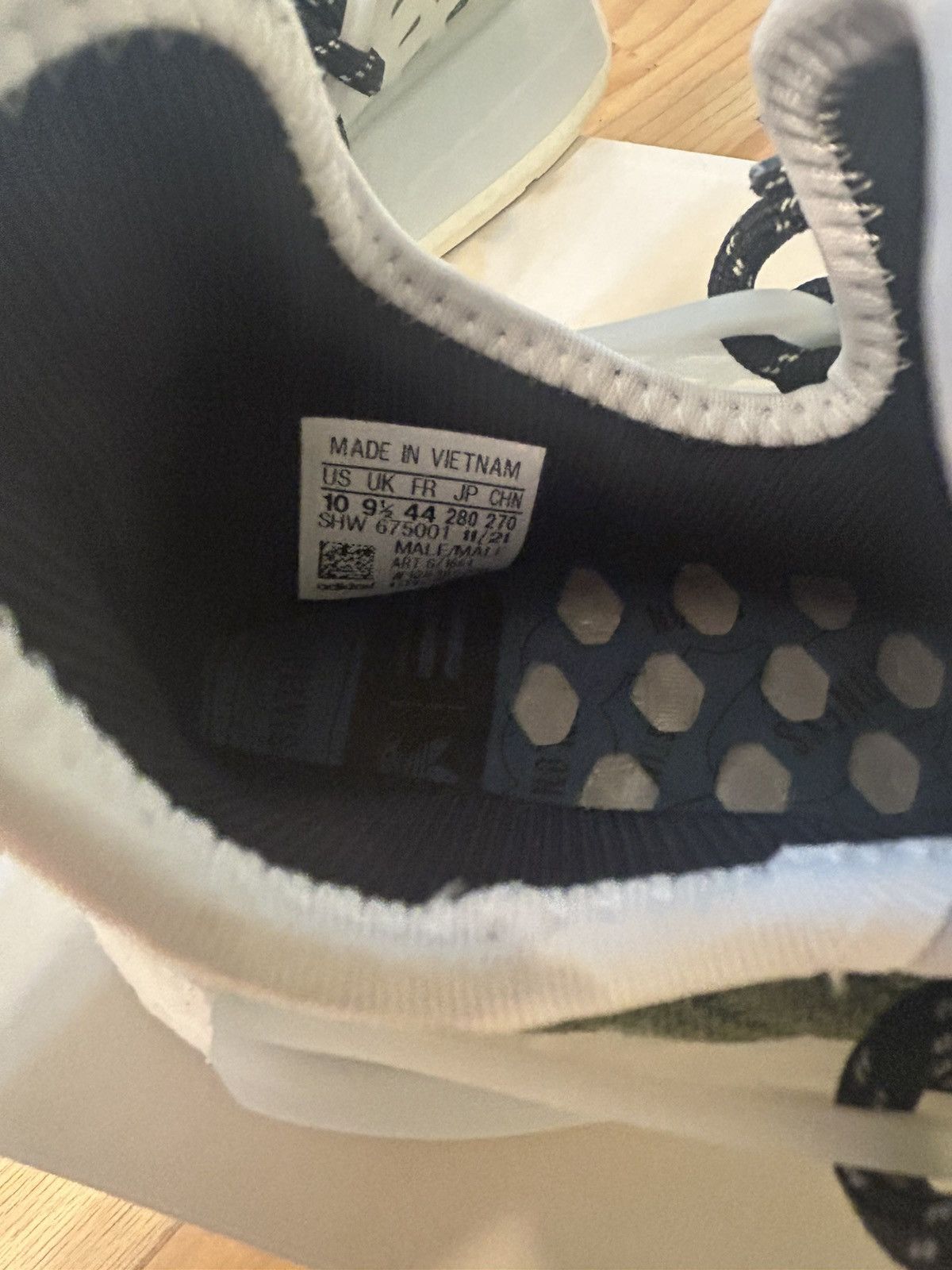 Add × Pharrell BBC X Pharrell Williams Hu NMD “Running Dog” Size US 10 / EU 43 - 5 Thumbnail