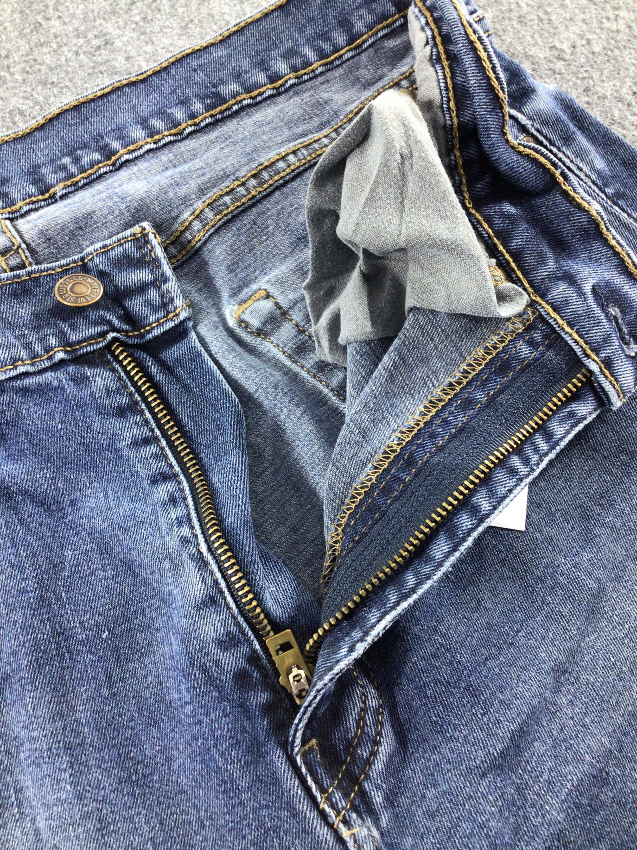 Levi's Vintage Levis 505 Jeans-J624 Size US 33 - 8 Thumbnail