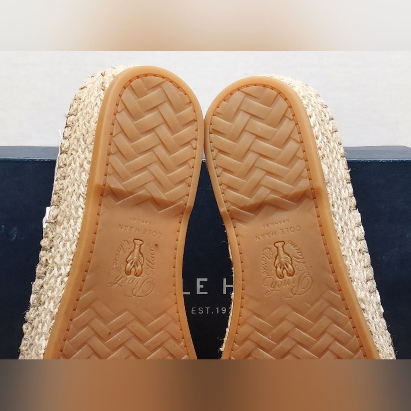 Cole Haan Cole Haan Womens White Cloudfeel Espadrille Sandals Size 6 Size US 6 / IT 36 - 10 Thumbnail