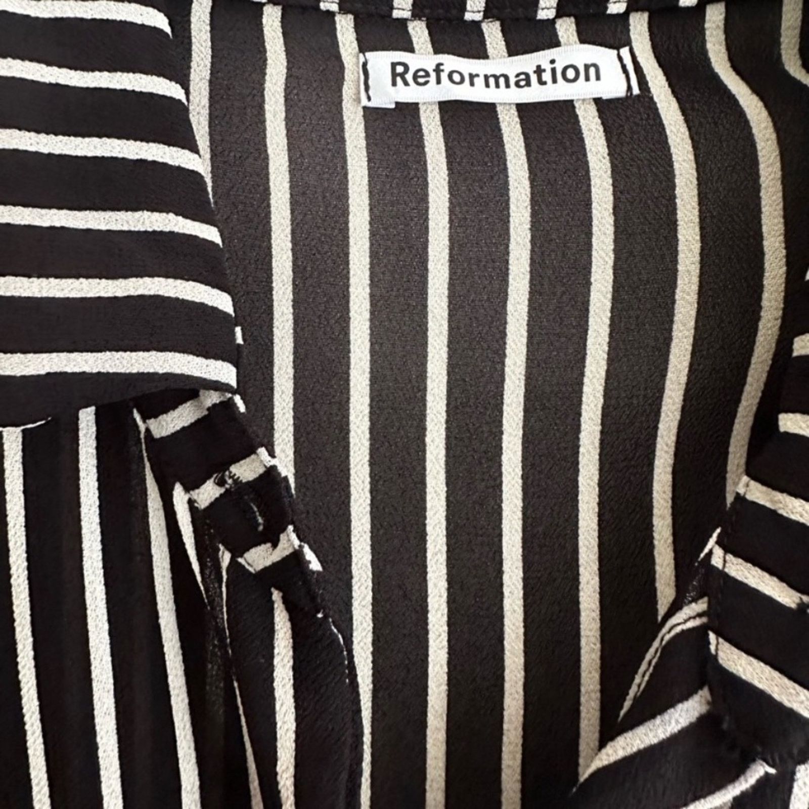 Reformation Reformation Arlington Sheer Striped Blouse Black White S Size S / US 4 / IT 40 - 7 Thumbnail