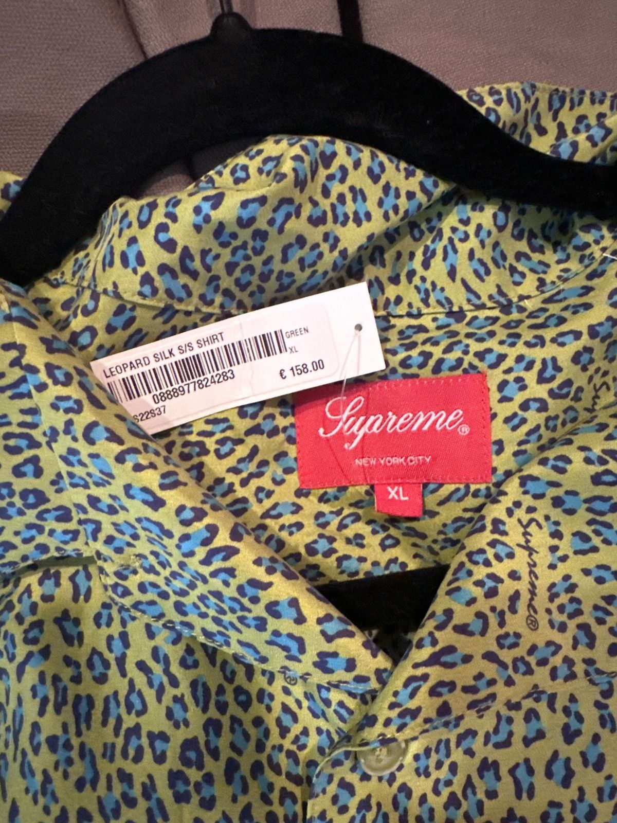 Supreme Supreme Green Leopard Button Down Size US XL / EU 56 / 4 - 4 Thumbnail