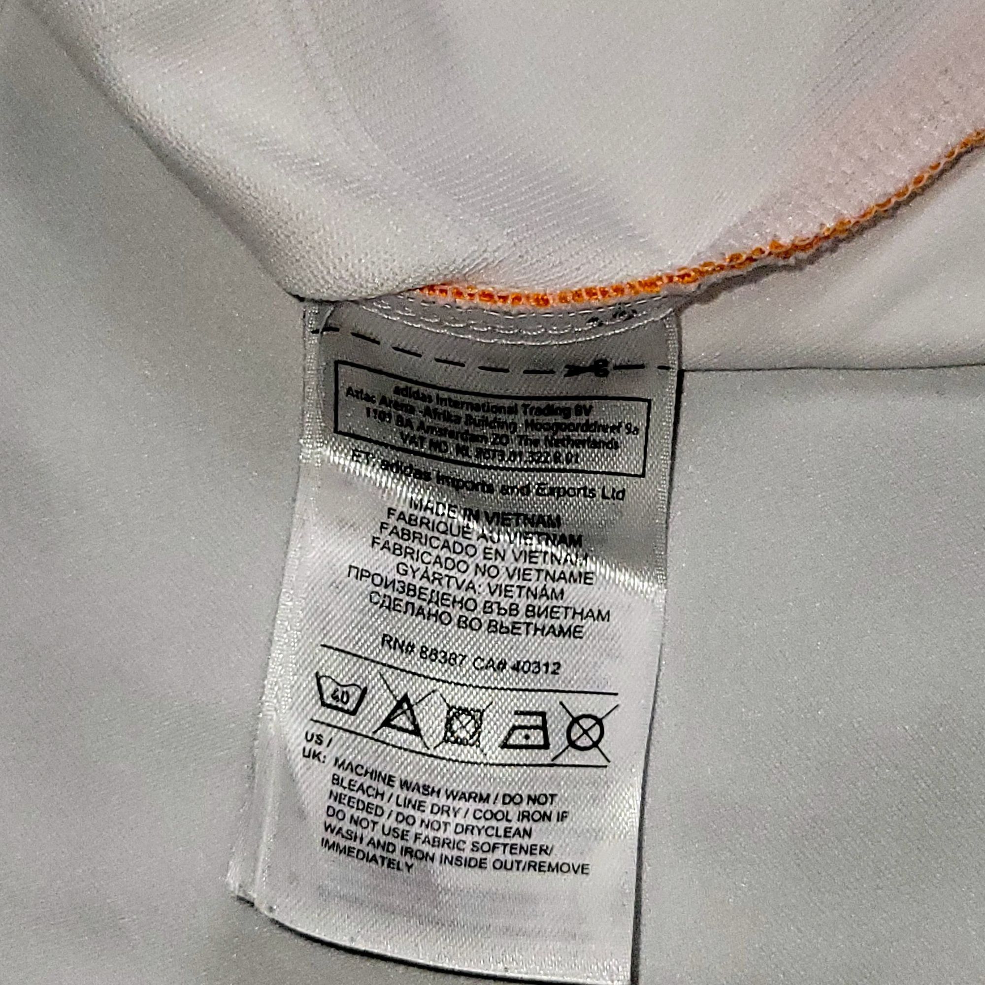 Adidas Ronaldo Real Madrid UEFA FINAL 2013 2014 Soccer Jersey L Size US L / EU 52-54 / 3 - 6 Thumbnail