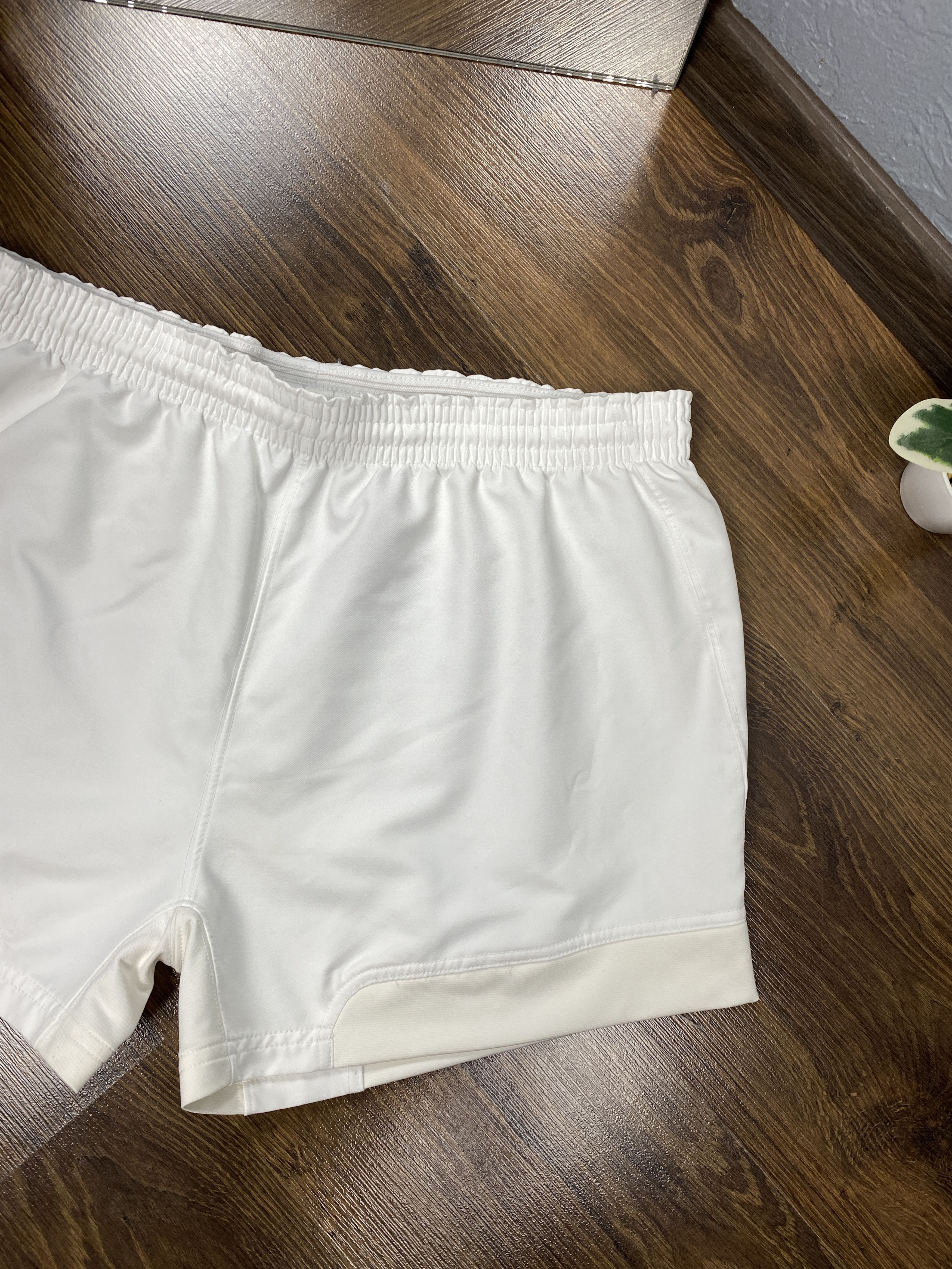 Nike Nike Vintage Mens Shorts Y2K Size US 32 / EU 48 - 4 Thumbnail