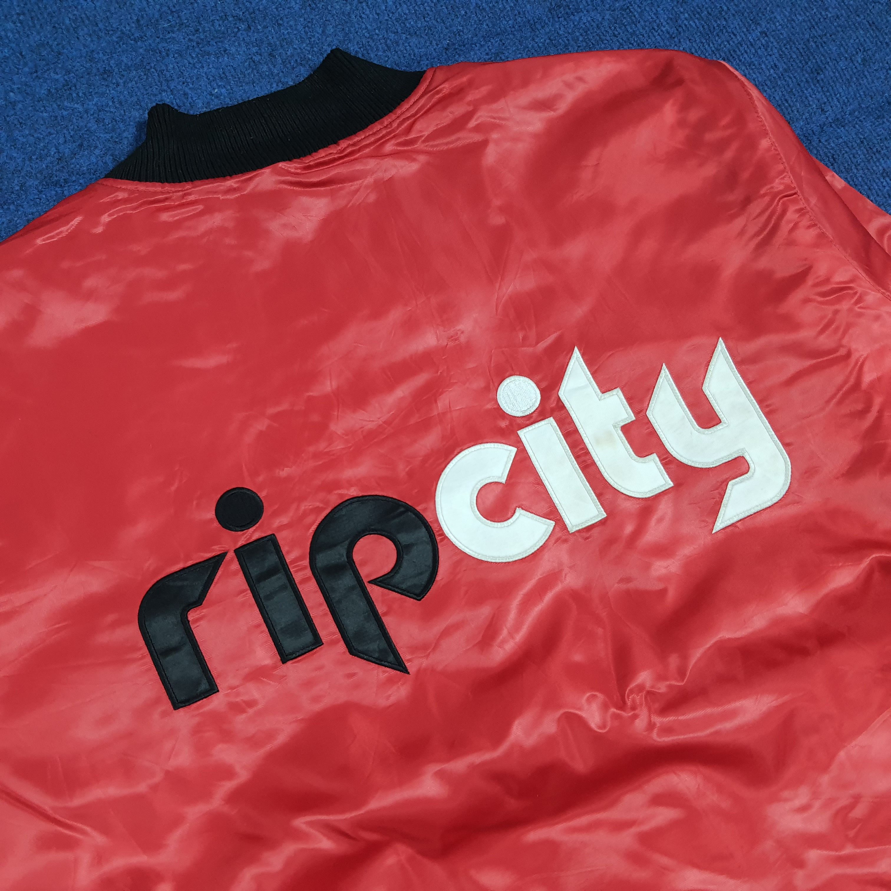 Starter Vintage 90s Starter Rip City Bomber NBA Basketball C281N14 Size US XXL / EU 58 / 5 - 2 Thumbnail