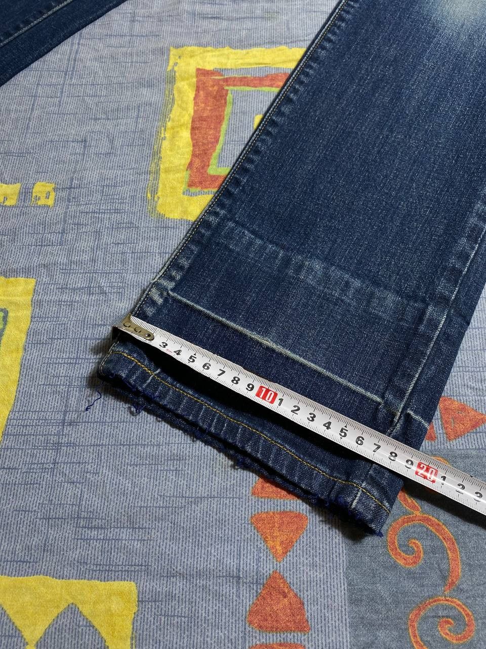 Levi's Vintage Levis Jeans Distressed Denim Size US 30 / EU 46 - 18 Thumbnail