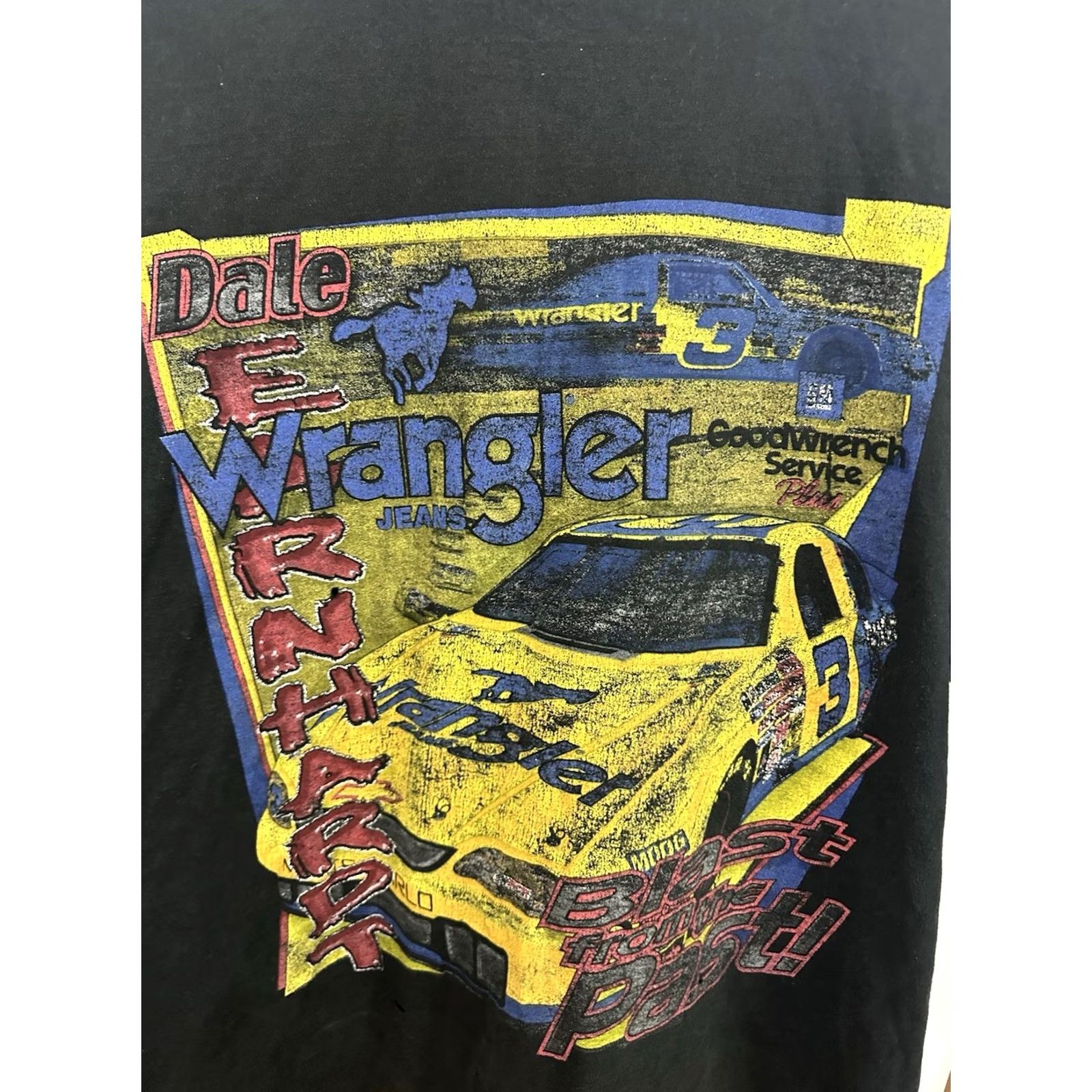 Chase Authentics VINTAGE Chase Authentics Wrangler Dale Earnhardt Nascar Goodwrench Faded Worn Black T-Shirt L Mens NASCAR Shirt Size US L / EU 52-54 / 3 - 4 Thumbnail