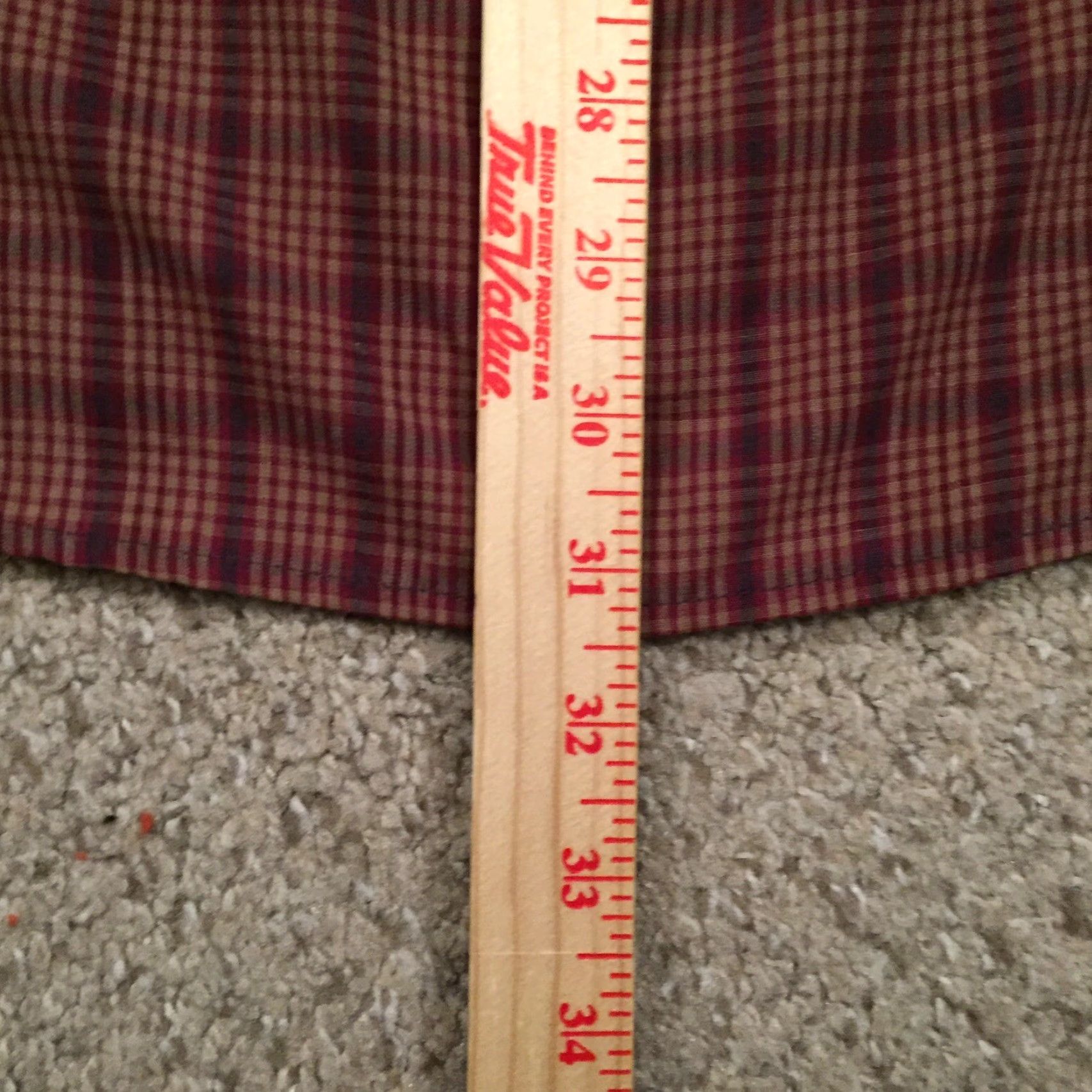 Van Heusen Van Heusen Shirt Mens Large Red Beige Plaid Long Sleeve Button Up Size US L / EU 52-54 / 3 - 7 Thumbnail