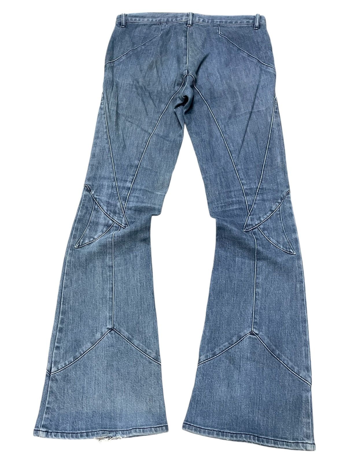 If Six Was Nine × Japanese Brand × Le Grande Bleu (L.G.B.) Super Flared Tribal Layered Jeans By Vivayou Size US 29 - 2 Thumbnail