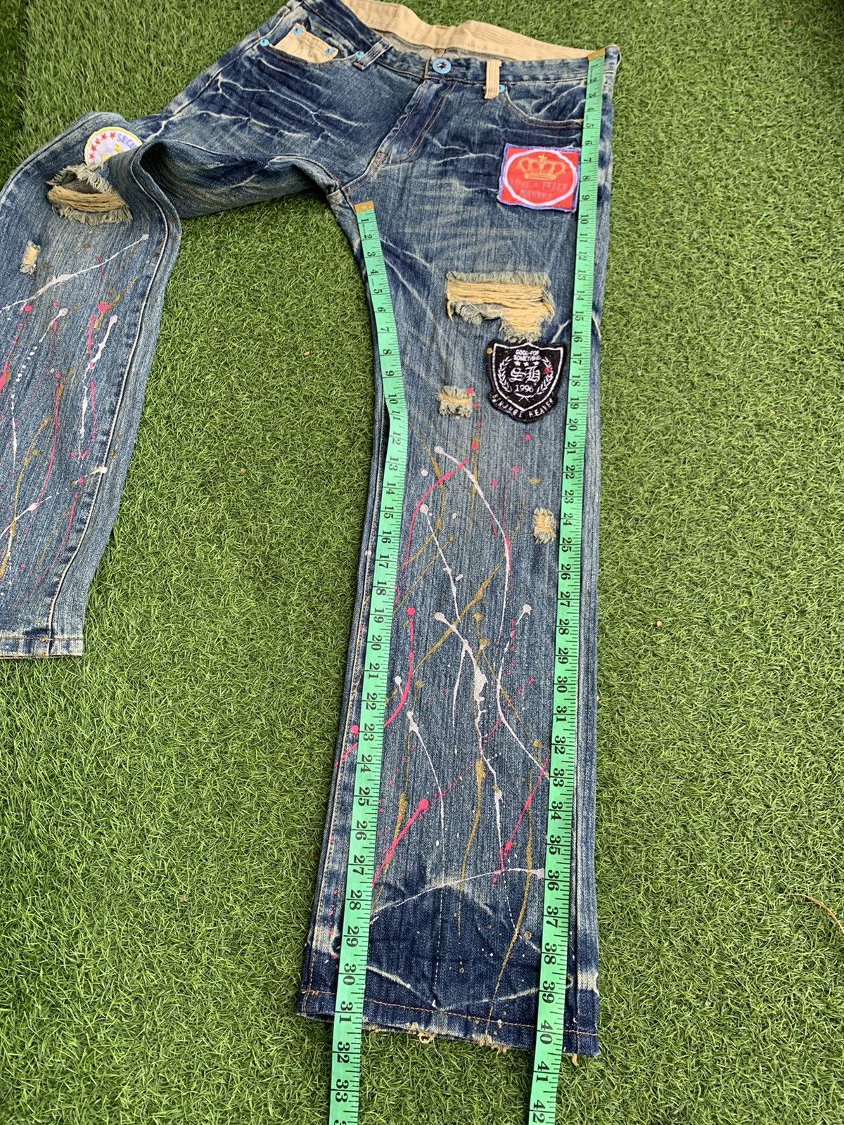 Japanese Brand Japanese Brand Distressed paint splatter jeans Size US 31 - 16 Thumbnail
