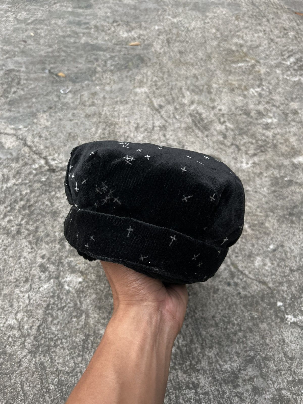 Japanese Brand × Undercover Undercover AW02 Velour Cross Pattern Hat Size ONE SIZE - 9 Thumbnail