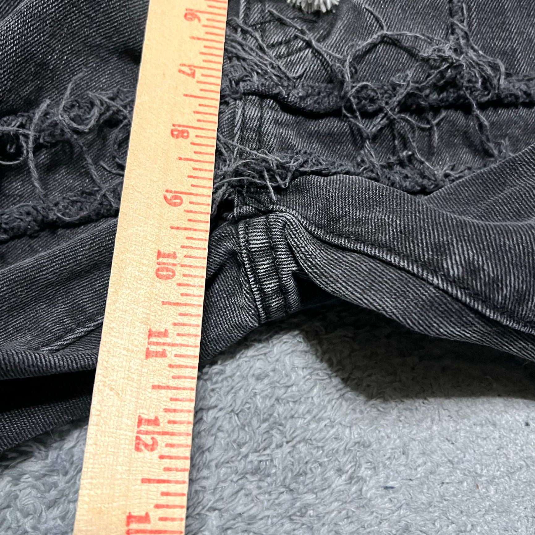 MNML MNML Jeans Mens 33 Black Distressed Slim Rope Drawstring Button Fly 34x32.5 Inseam 32 Mens Size US 33 - 7 Thumbnail