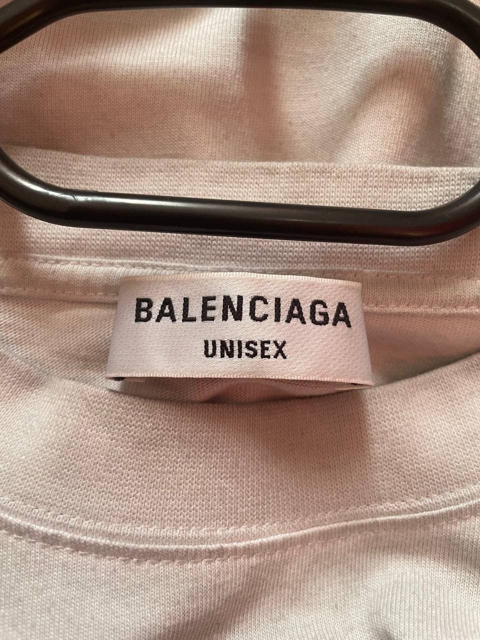 Balenciaga BALENCIAGA DISTRESSED T-SHIRT Size US L / EU 52-54 / 3 - 4 Thumbnail