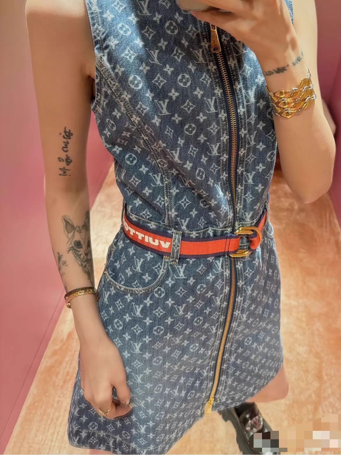Louis Vuitton LV Monogram Print Crew Neck Zip Dress Belted 34 Size XS / US 0-2 / IT 36-38 - 8 Thumbnail