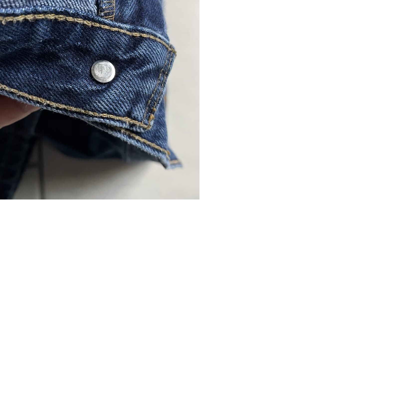 Levi's VINTAGE Levi's Jeans 32x31 Blue Mens Denim Regular Fit Straight 5-Pocket Belt Loops Size US 32 / EU 48 - 10 Thumbnail
