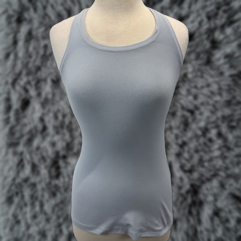 Lululemon LULULEMON Nulu Racerback Tank Top Size 6 Women’s Light Blue Stretch Activewear Running Size M / US 6-8 / IT 42-44 - 1 Thumbnail