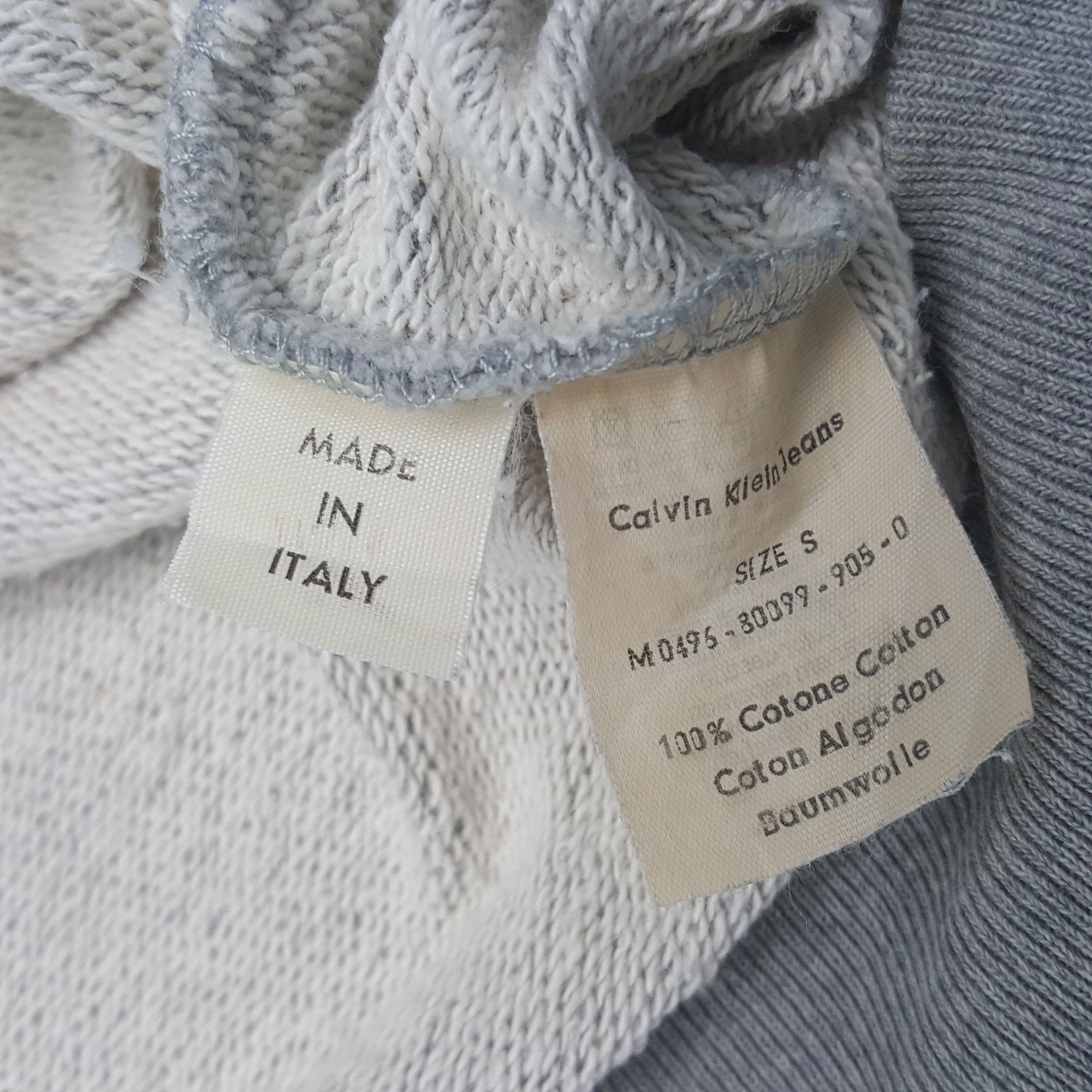 Calvin Klein Vintage Calvin Klein Jeans Plain Sweatshirt C287N34 Size US M / EU 48-50 / 2 - 8 Thumbnail